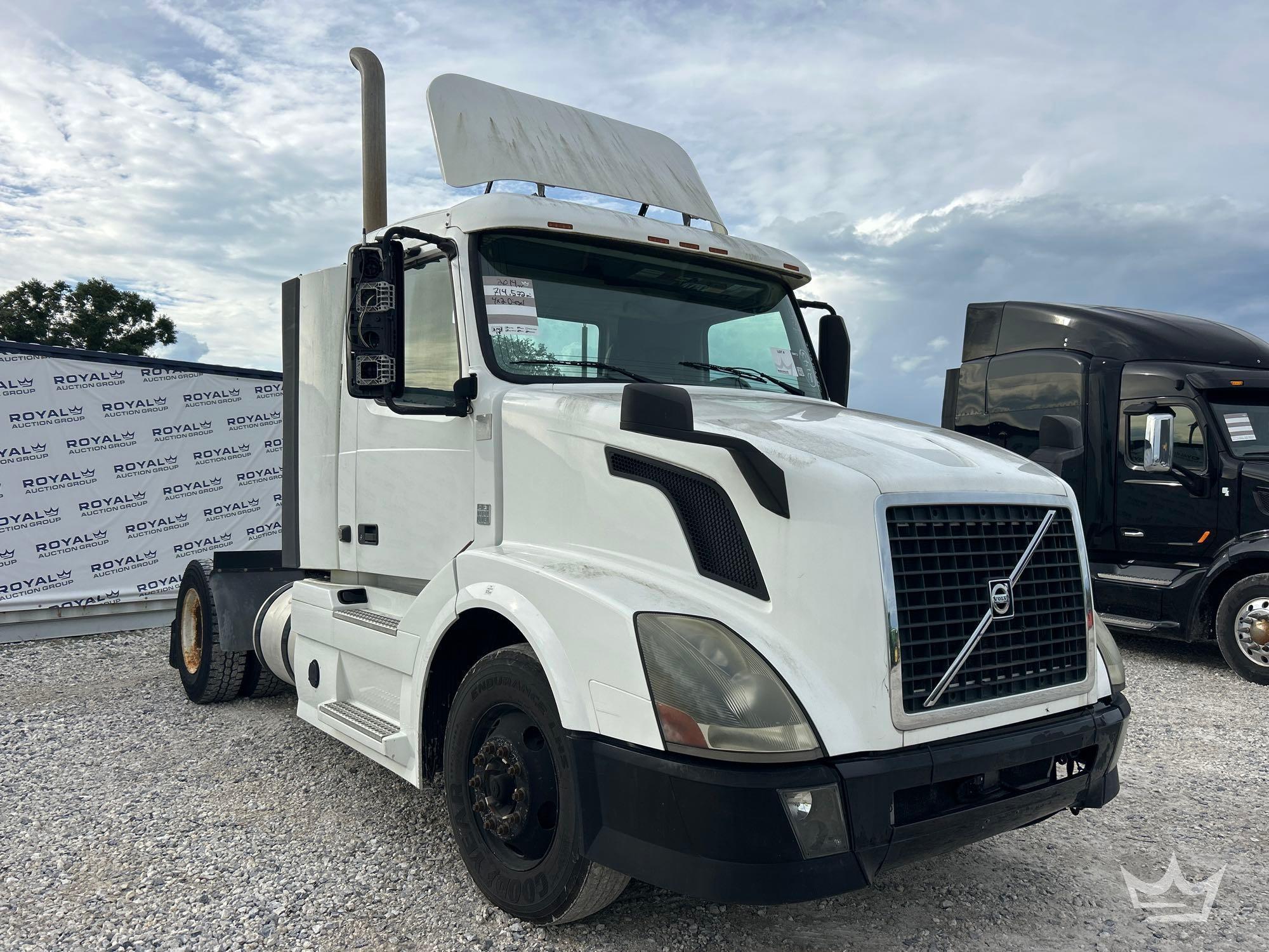 2014 Volvo VNL