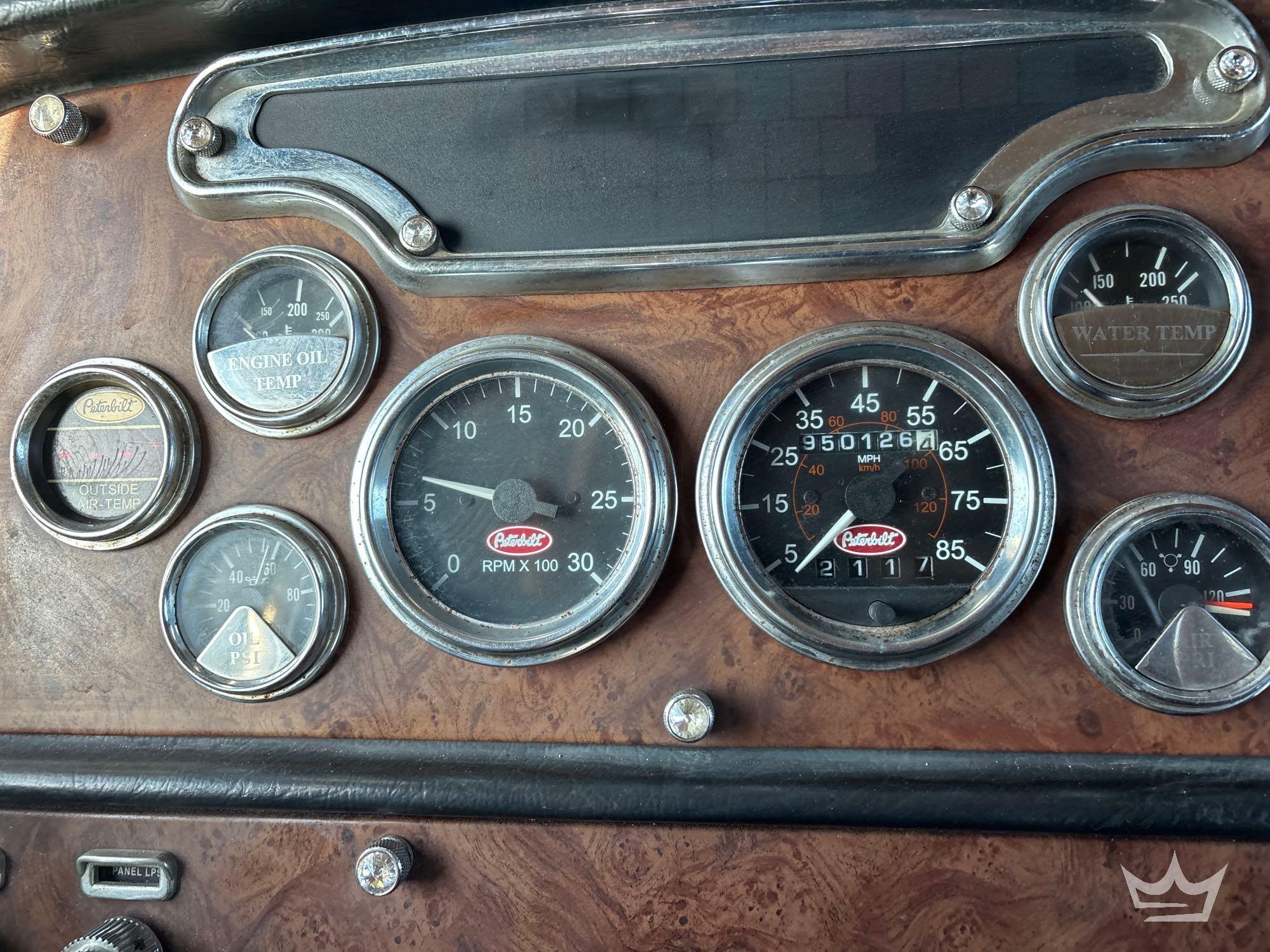 2005 Peterbilt 379