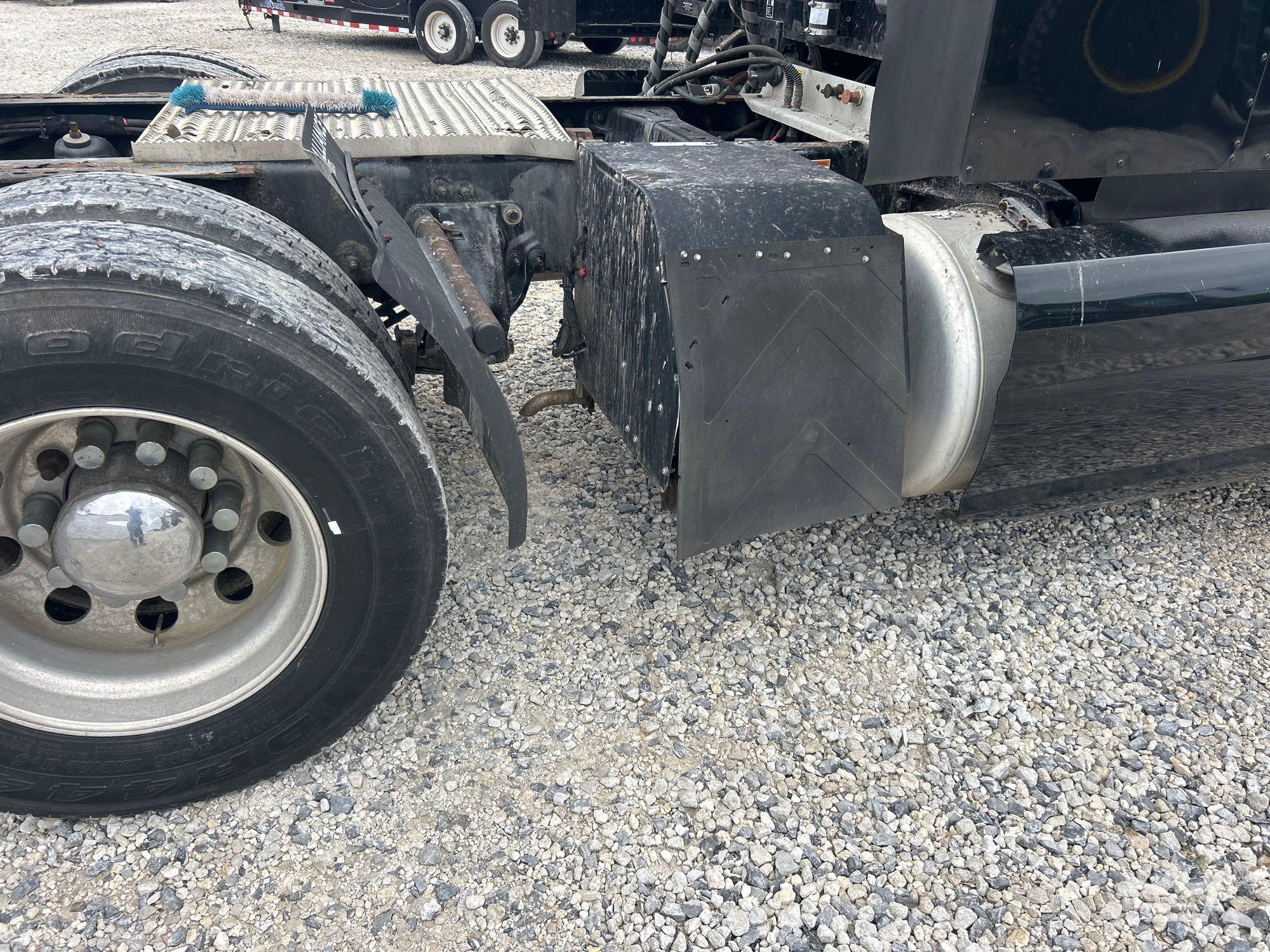 2016 Peterbilt 579