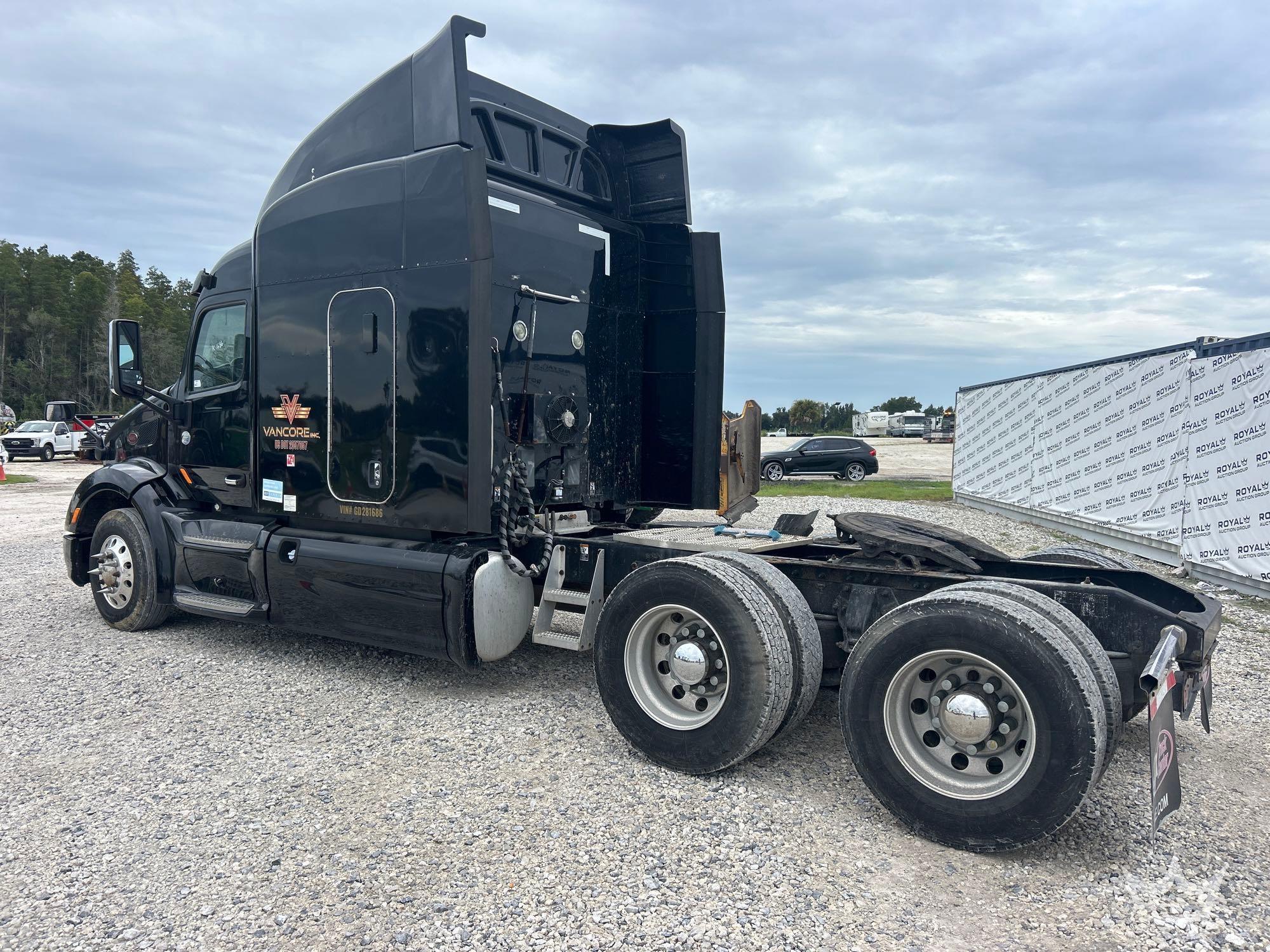 2016 Peterbilt 579