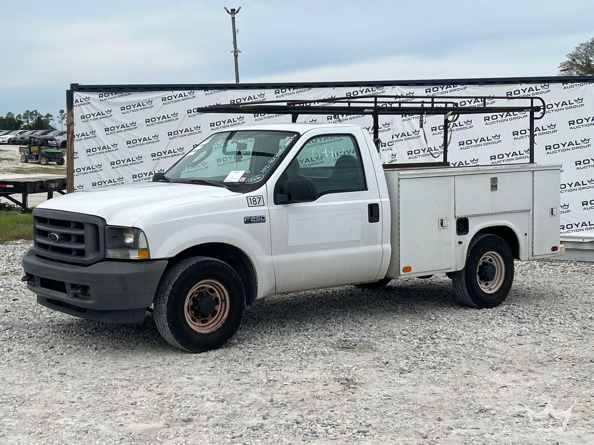 Photo of 2004 Ford F-250