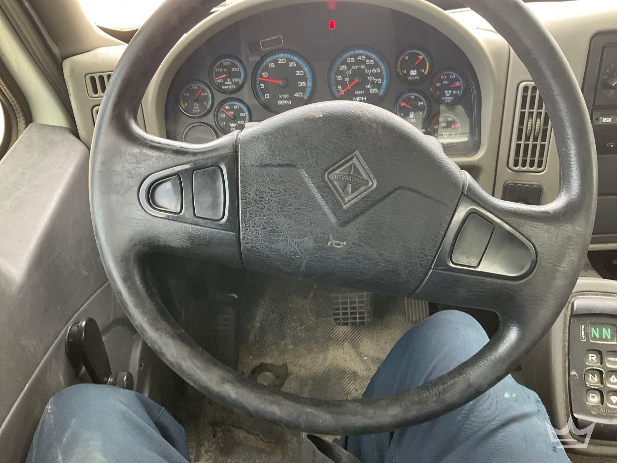 2018 International DURASTAR 4300