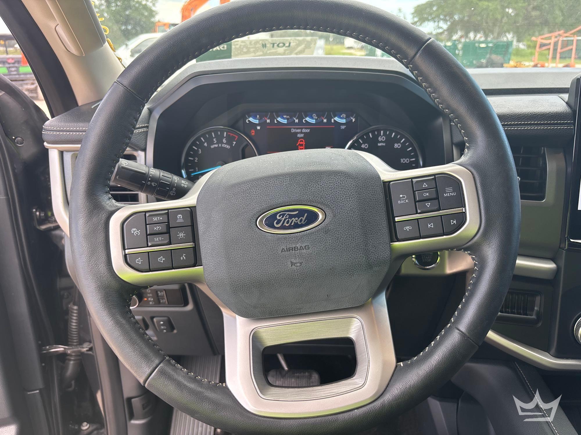 2023 Ford EXPEDITION