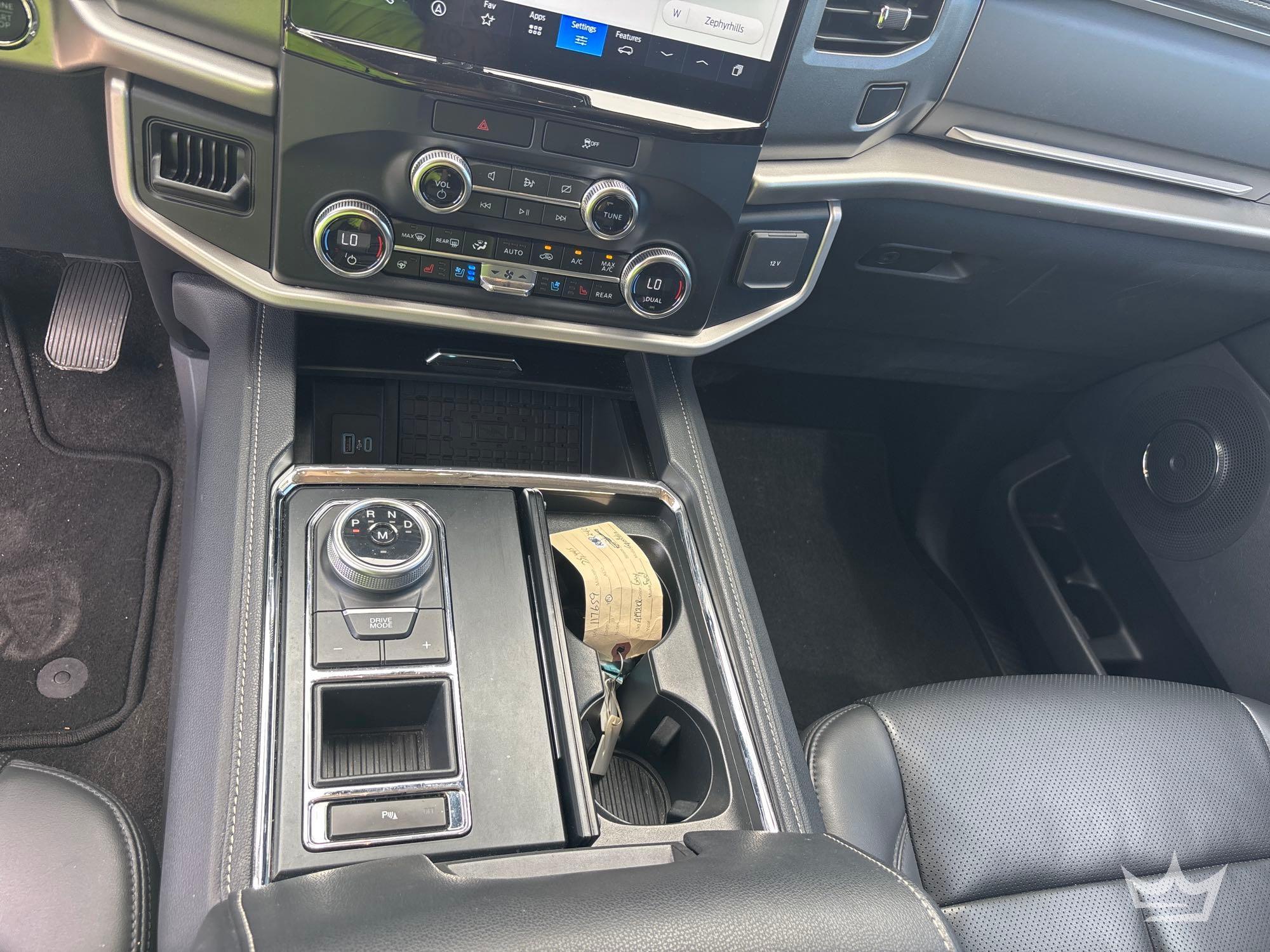 2023 Ford EXPEDITION