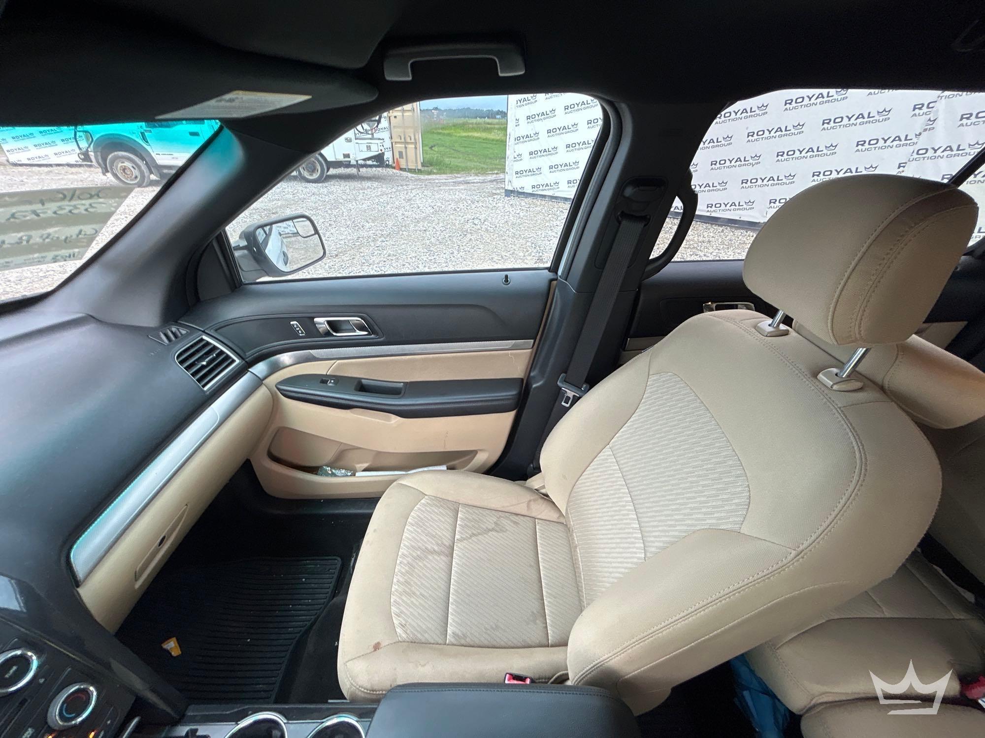 2016 Ford EXPLORER
