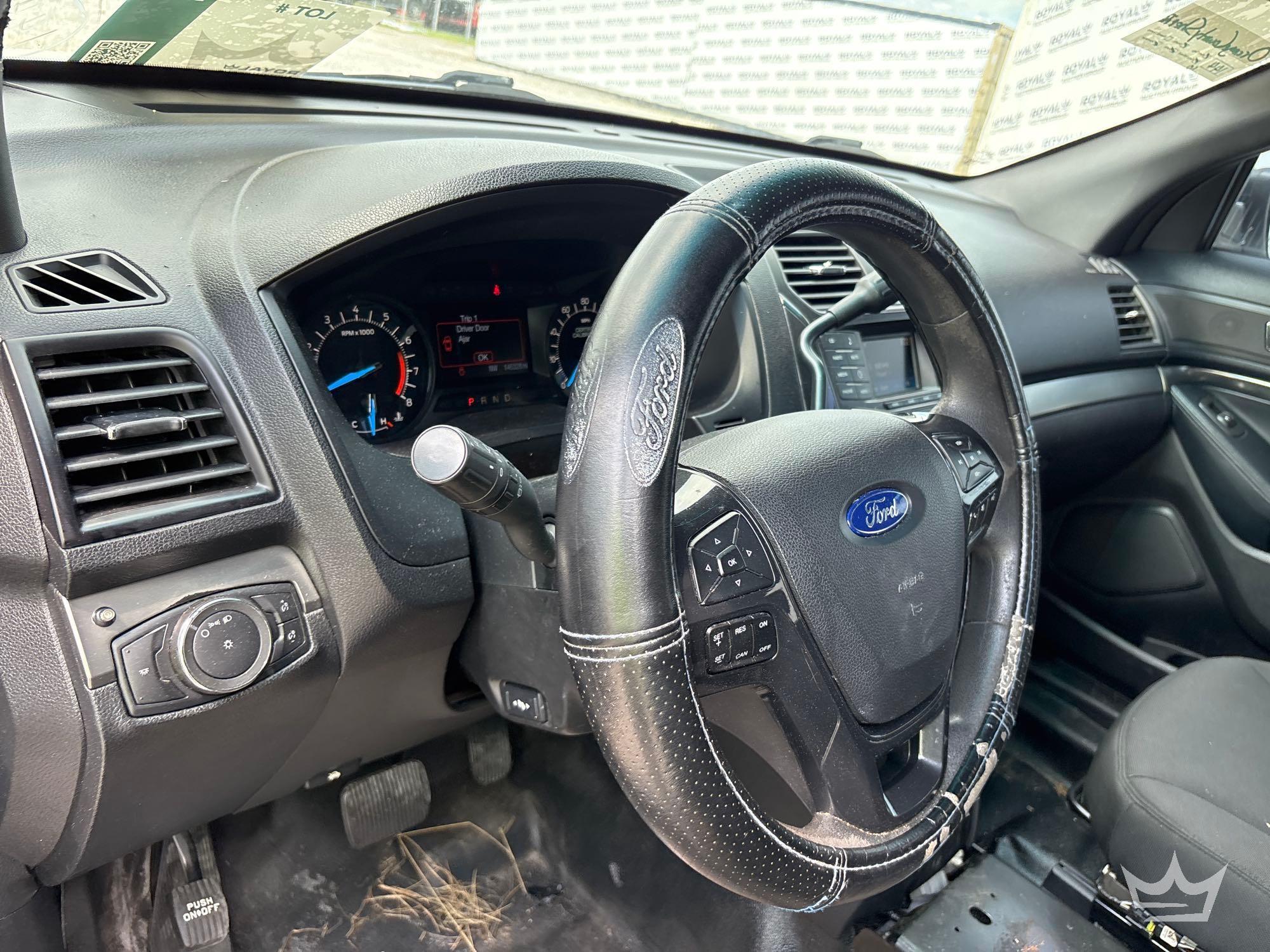 2016 Ford EXPLORER
