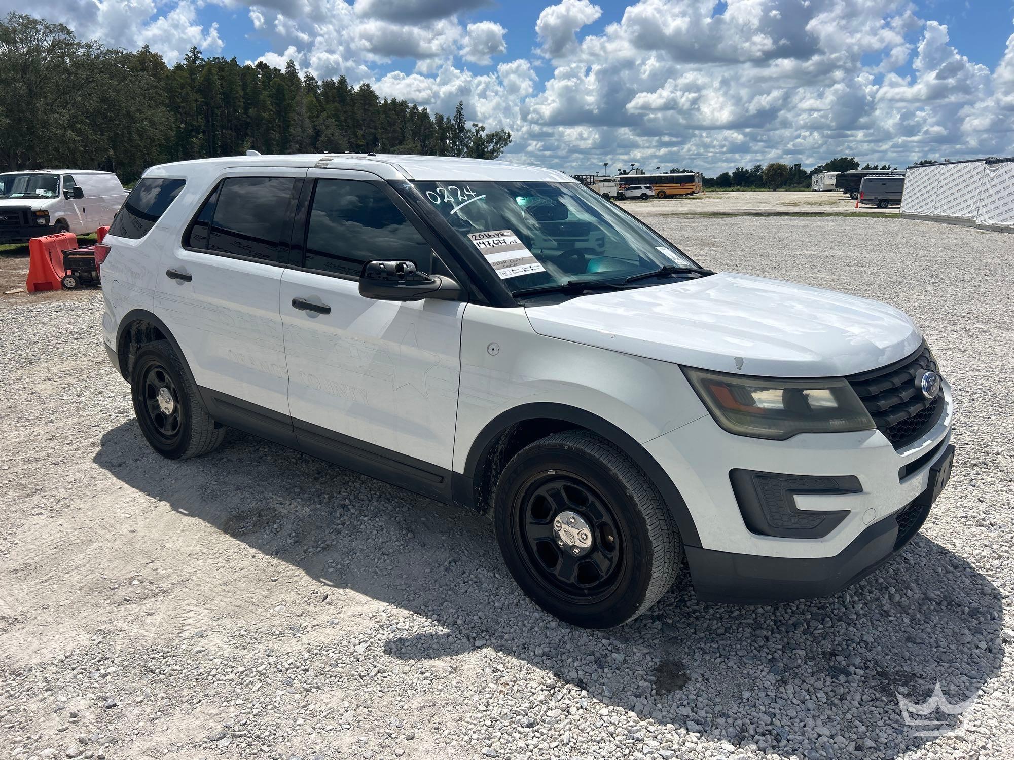 2016 Ford EXPLORER