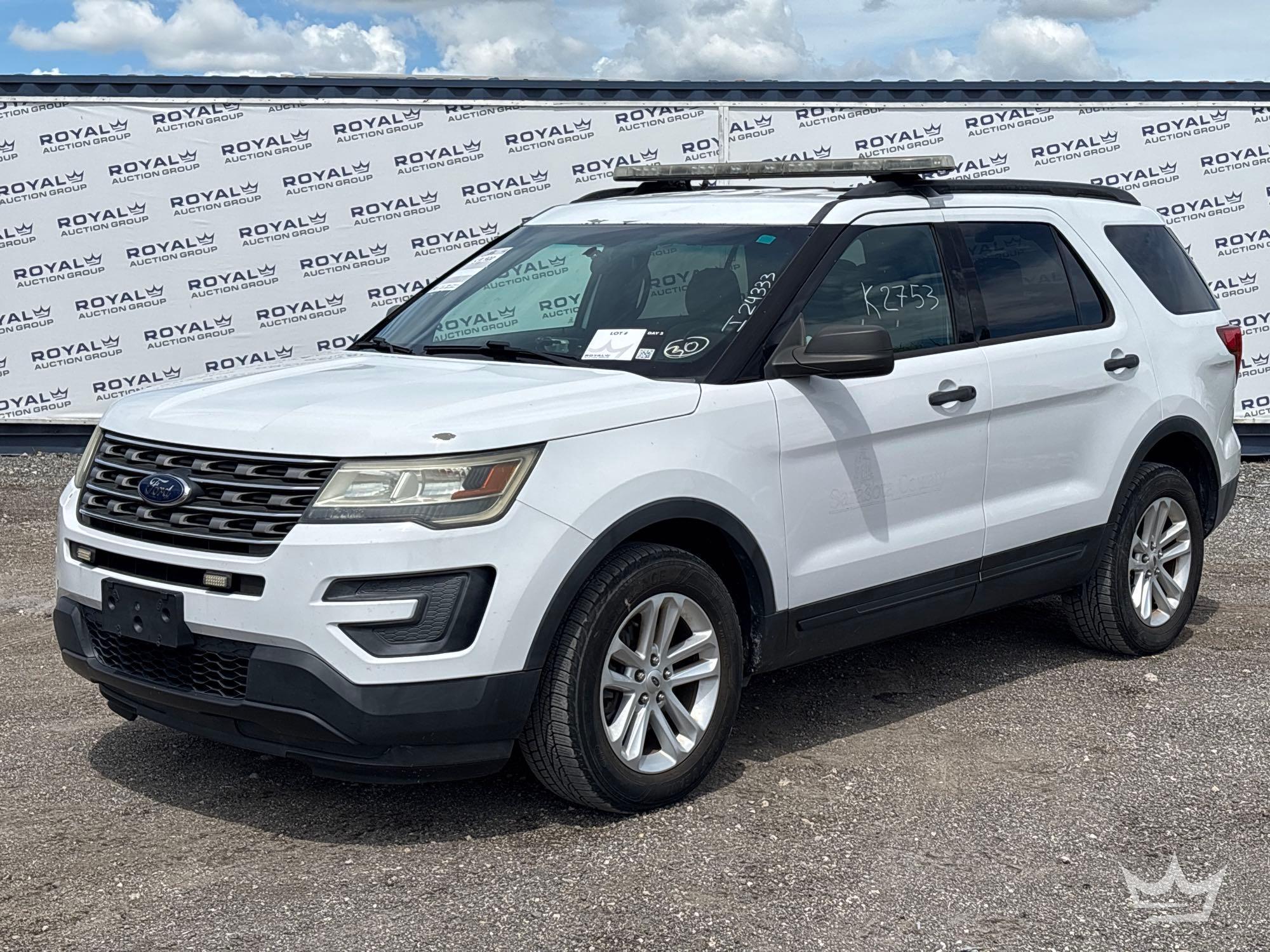 2016 Ford Explorer