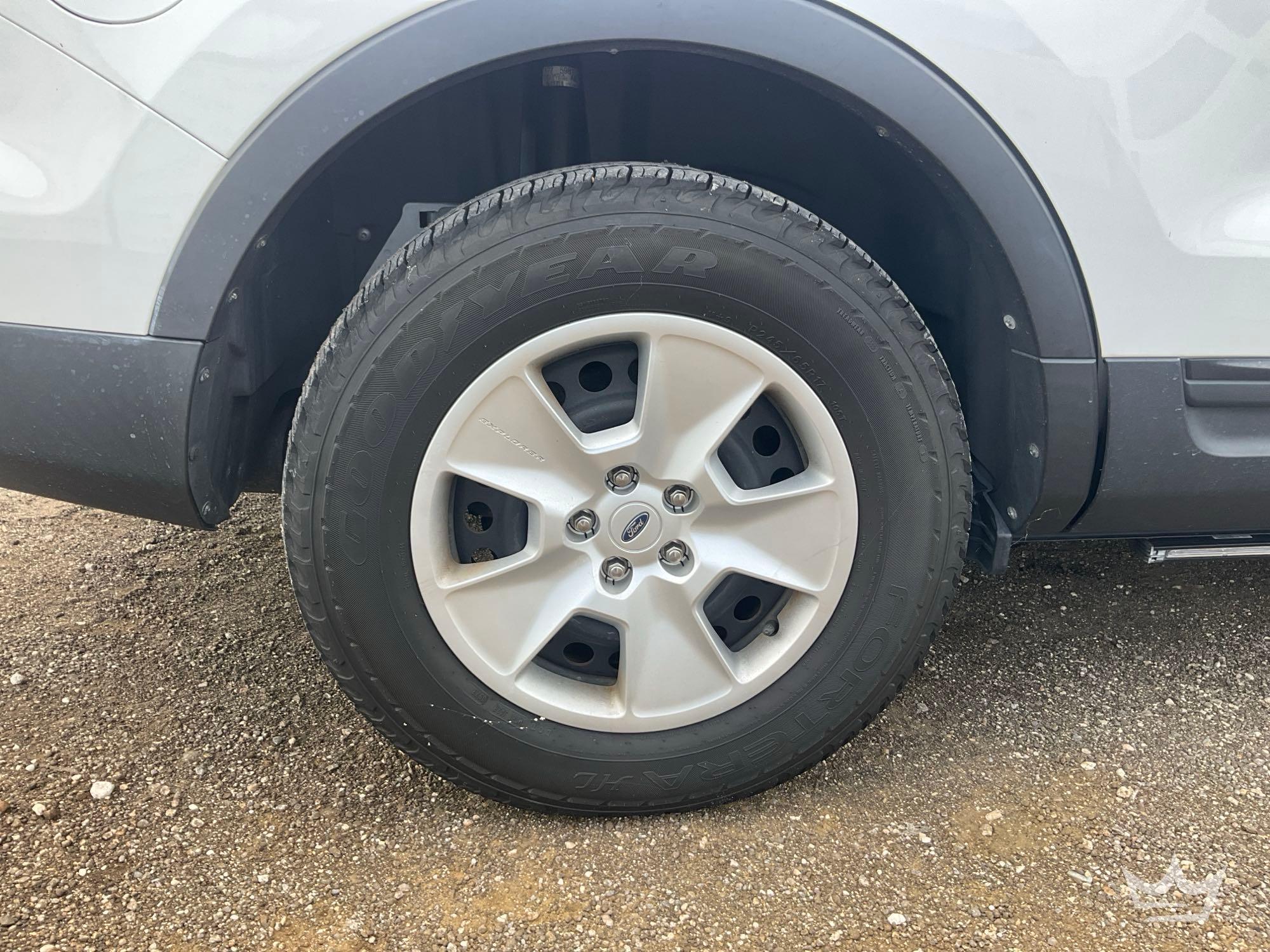 2013 Ford Explorer