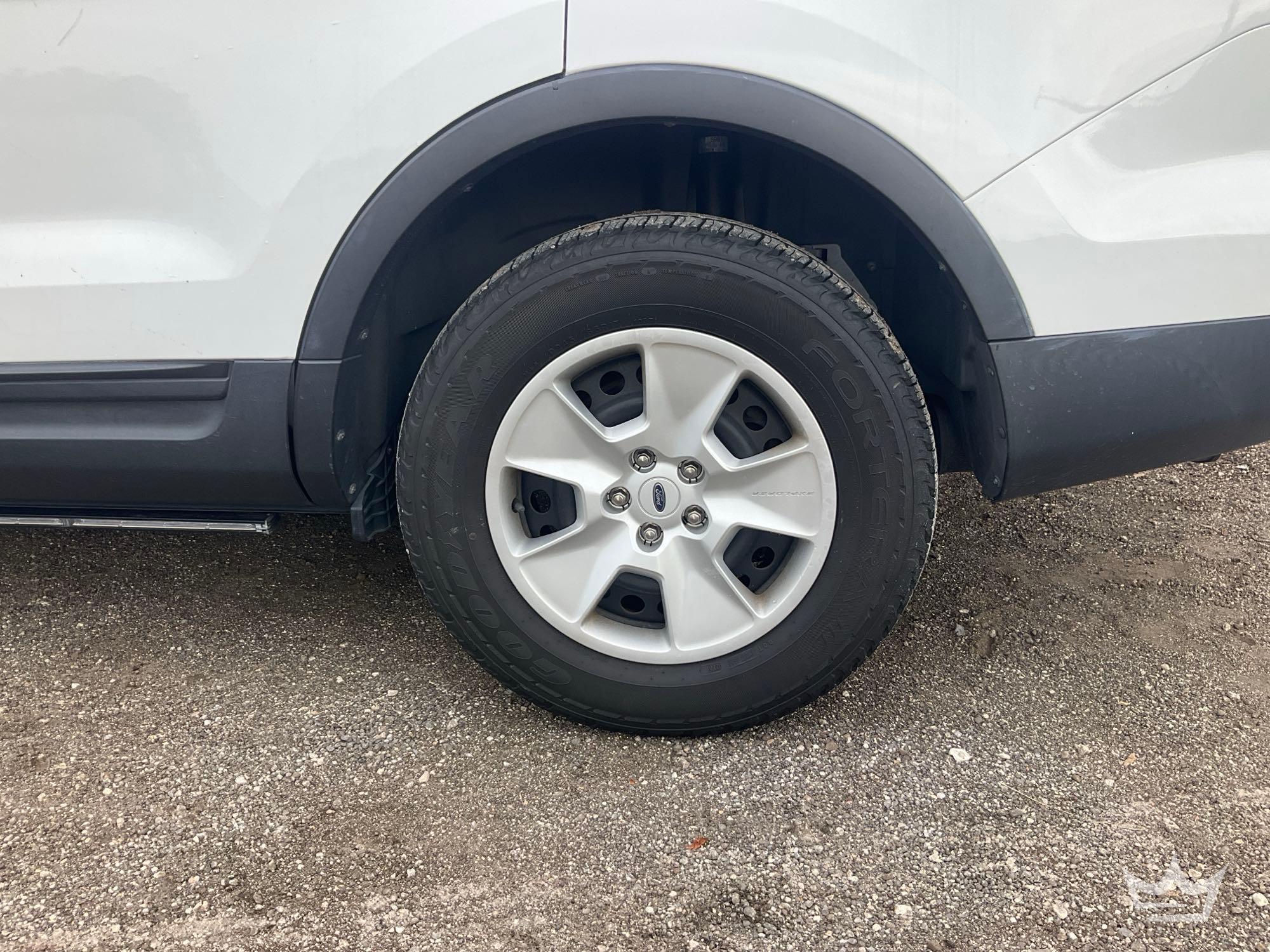 2013 Ford Explorer