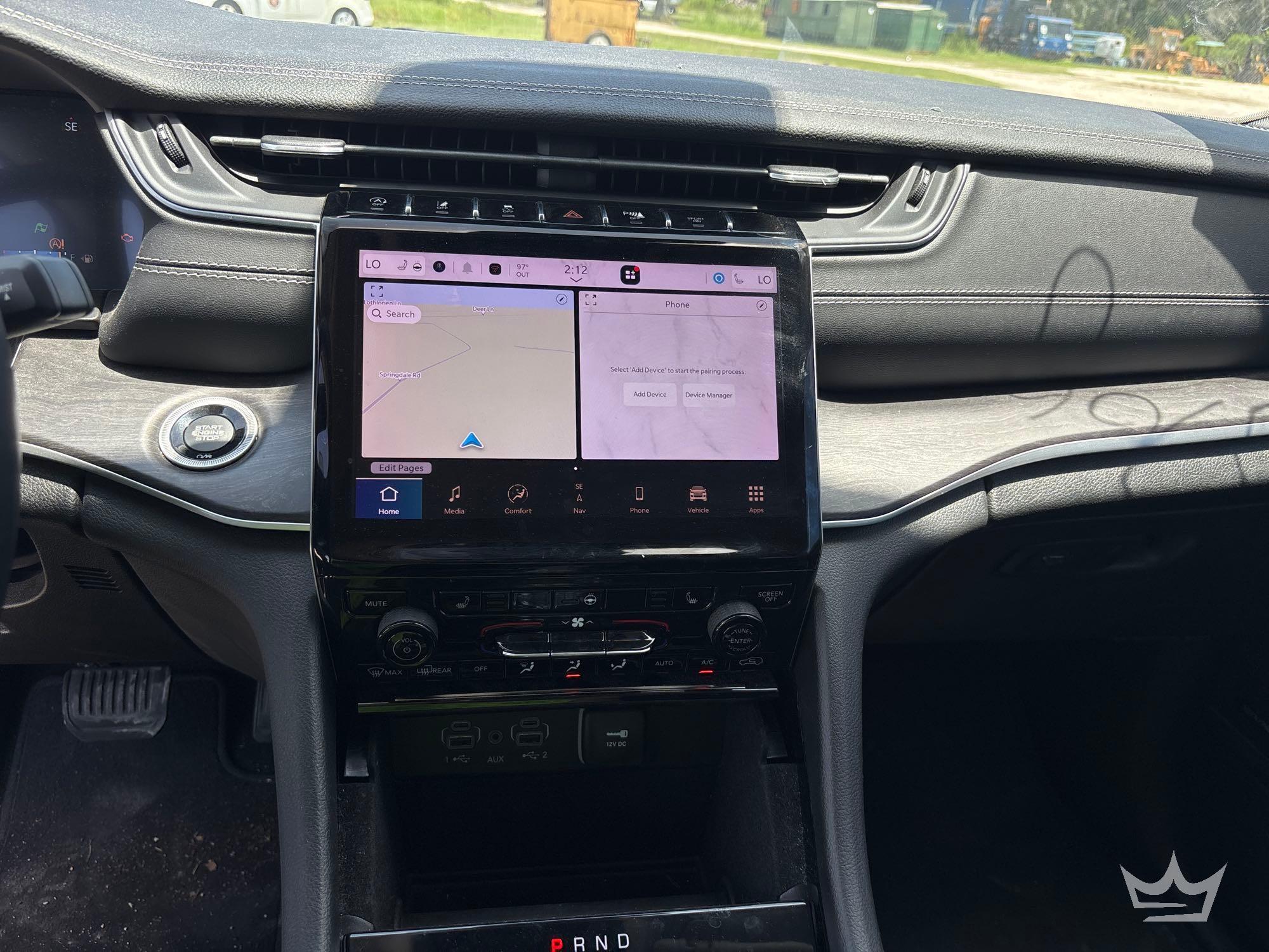 2022 Jeep GRAND CHEROKEE