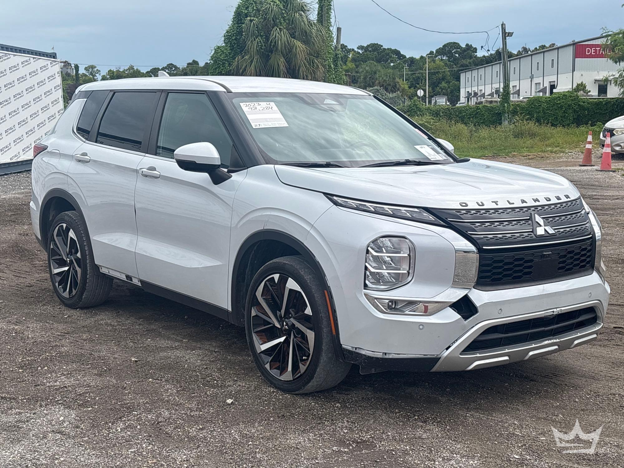 2023 Mitsubishi OUTLANDER