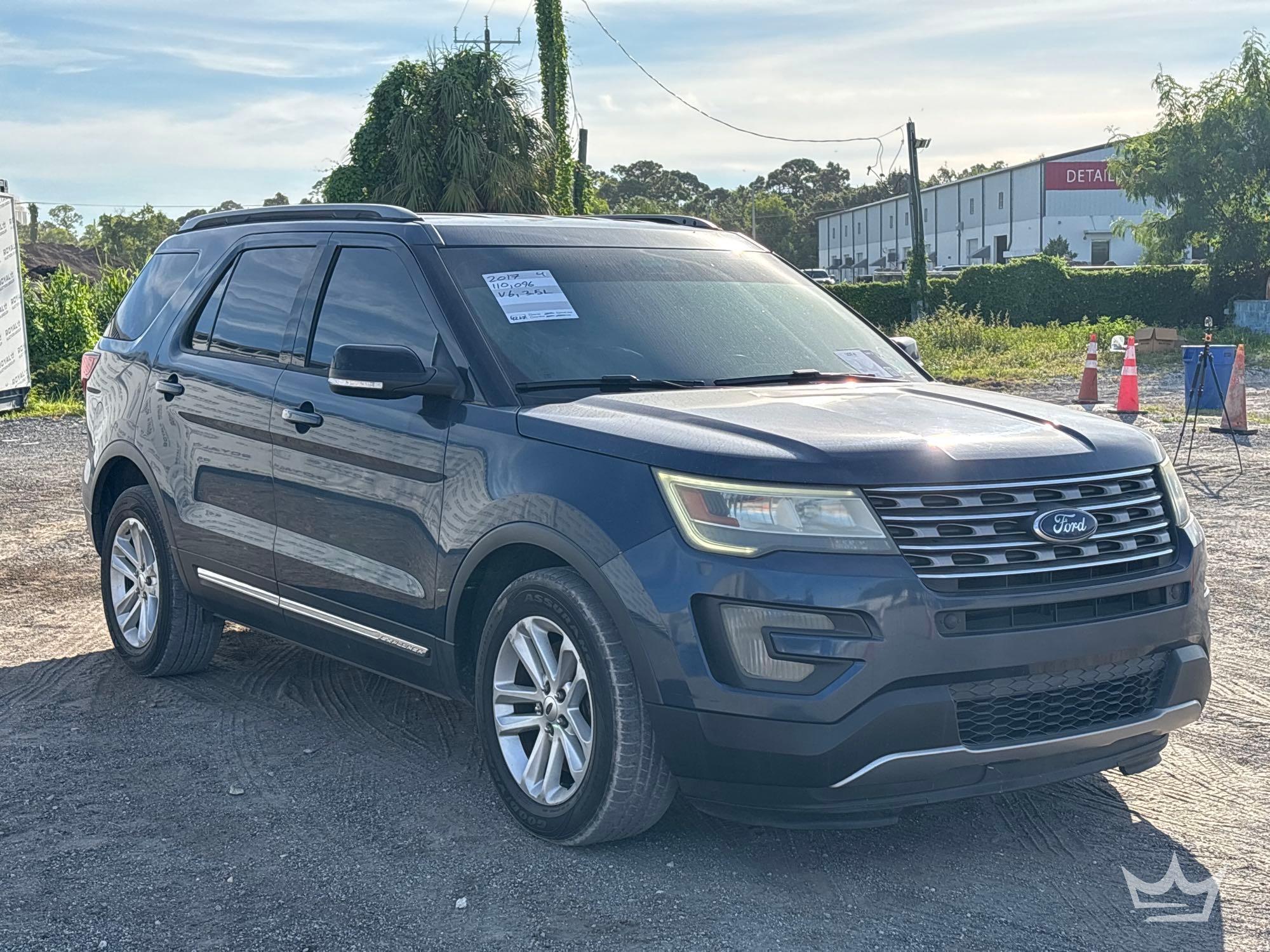 2017 Ford EXPLORER