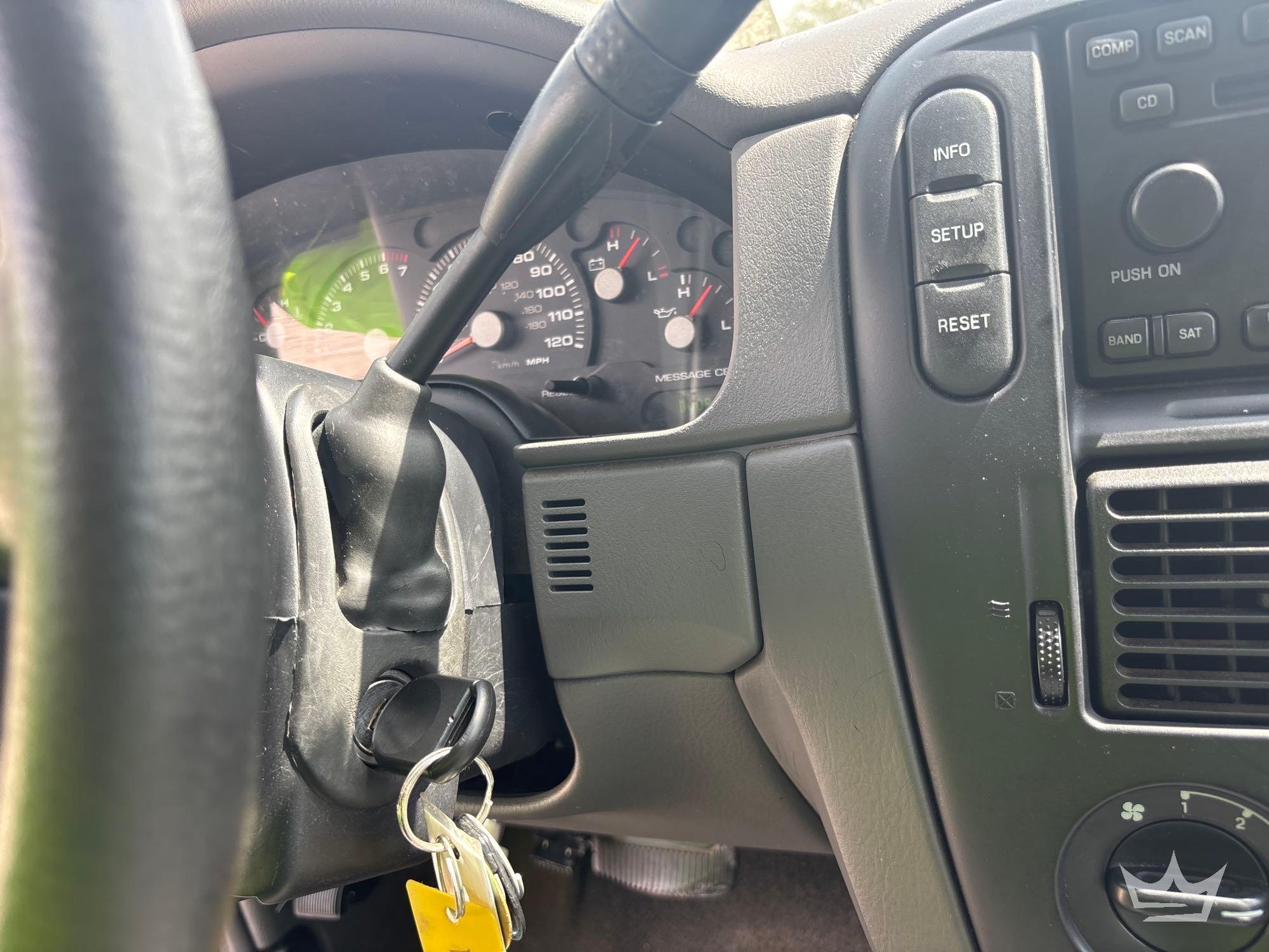 2005 Ford EXPLORER