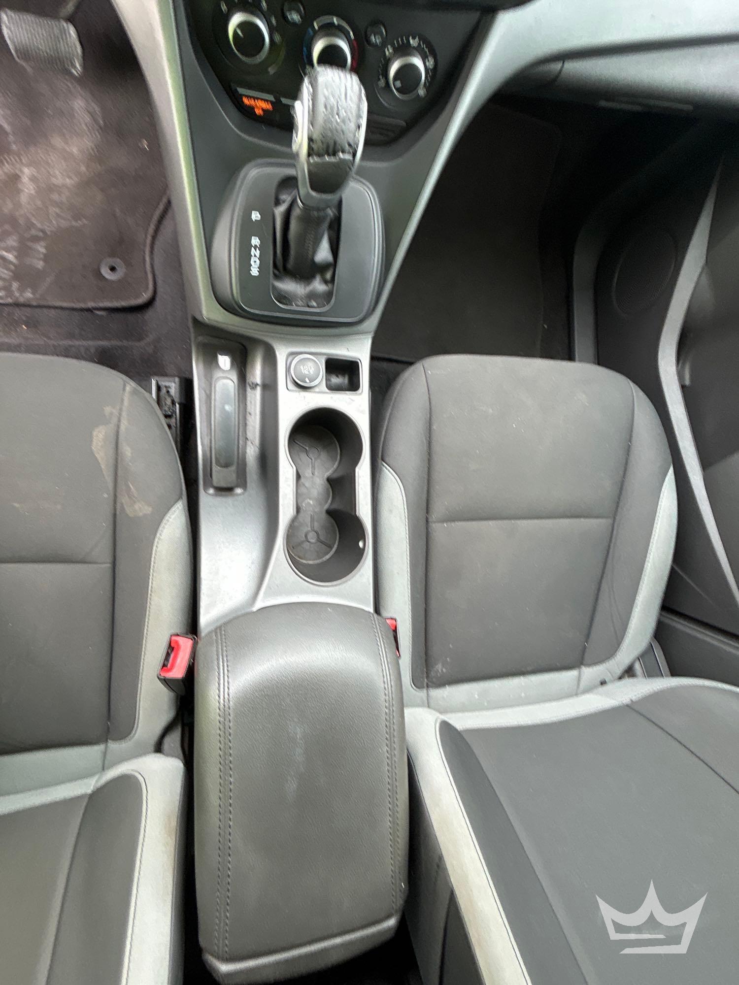 2015 Ford ESCAPE