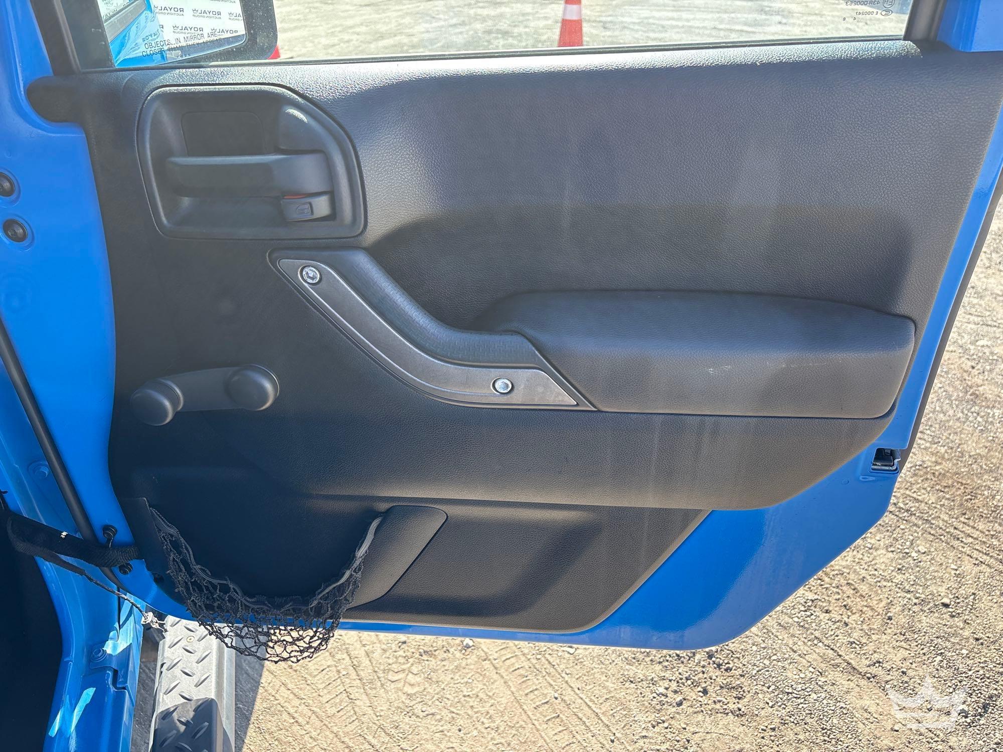 2011 Jeep WRANGLER