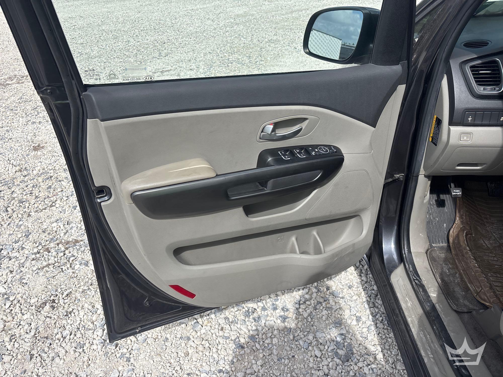 2015 Kia SEDONA