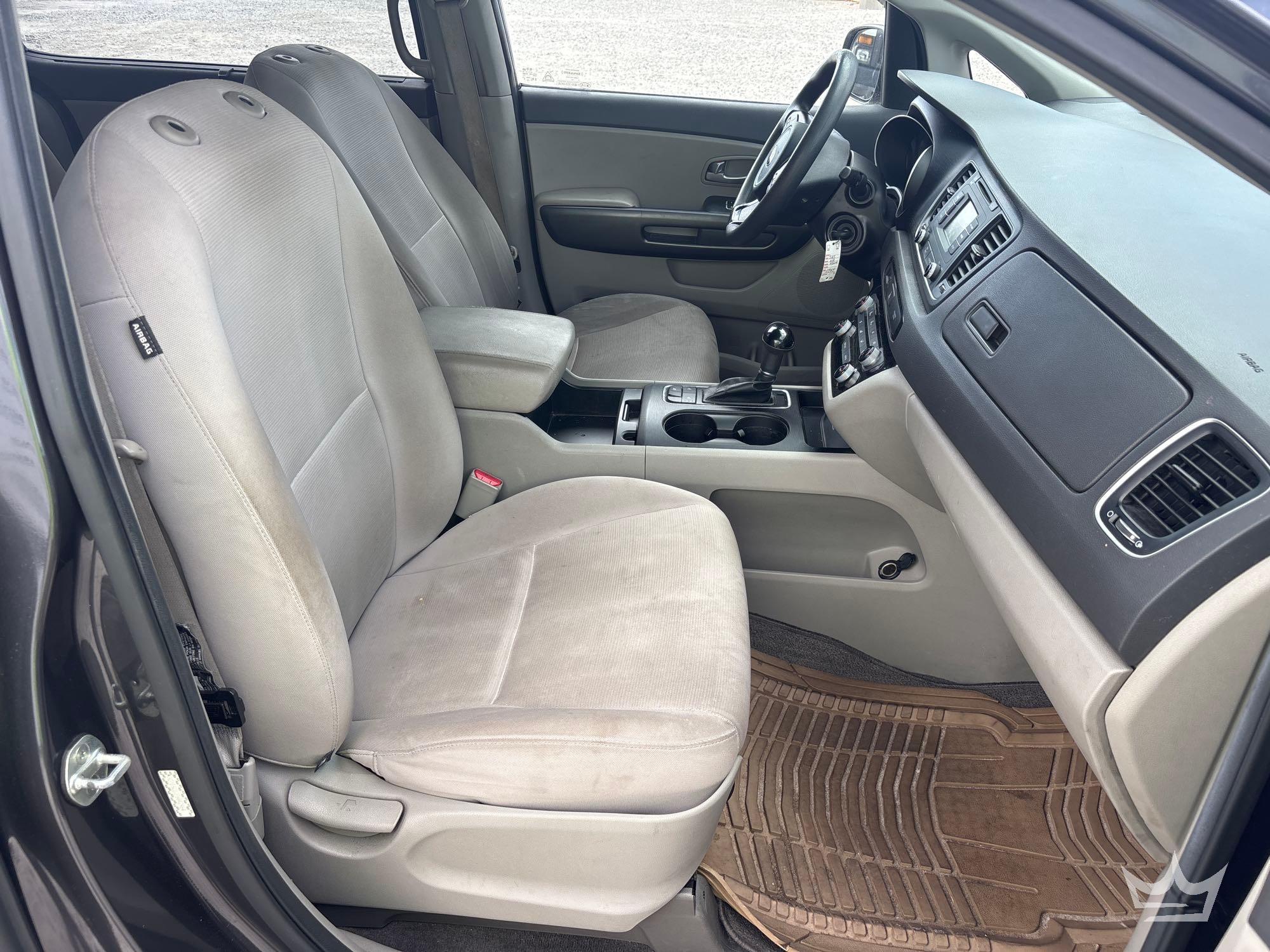 2015 Kia SEDONA