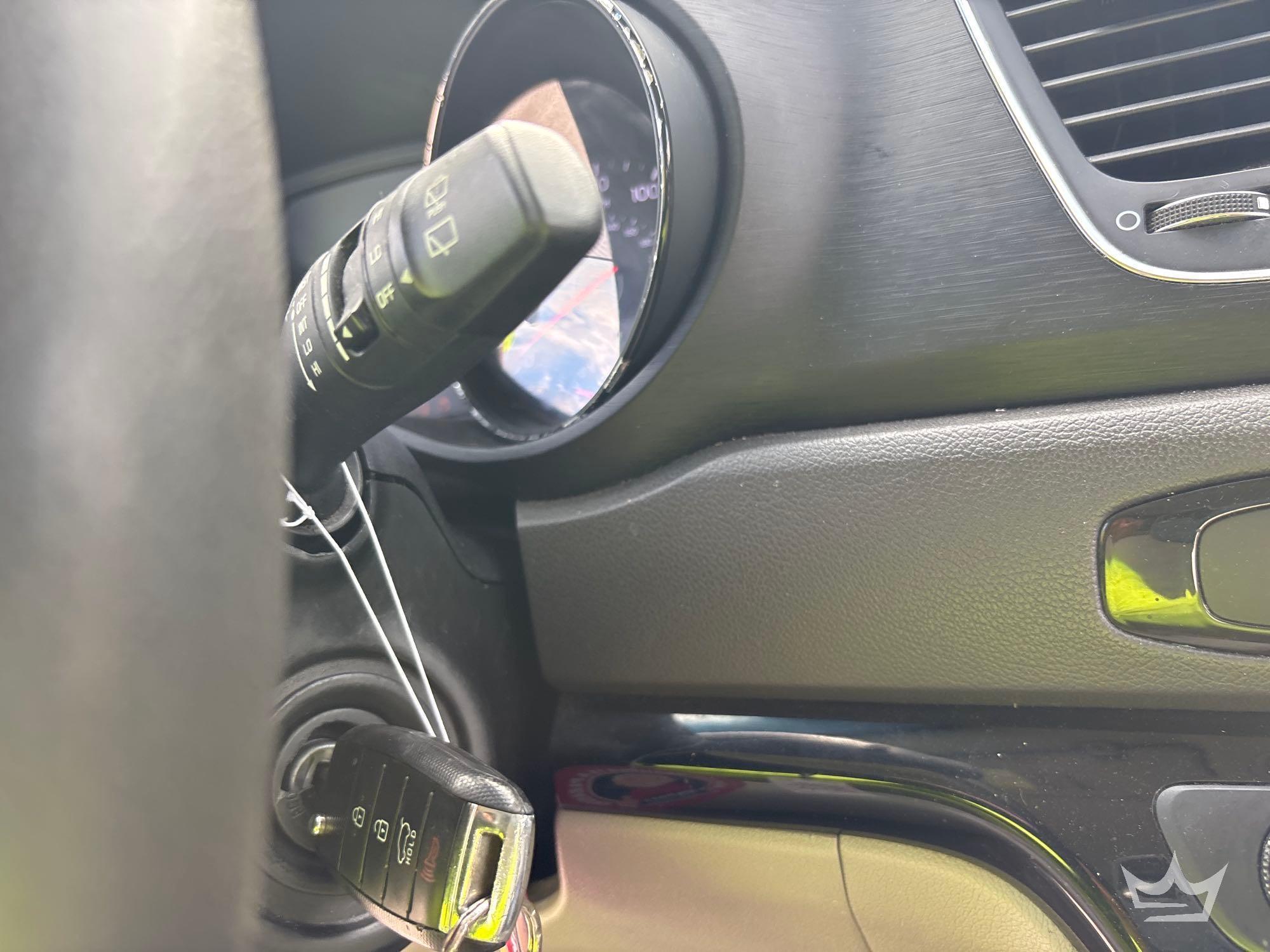 2016 Kia SEDONA
