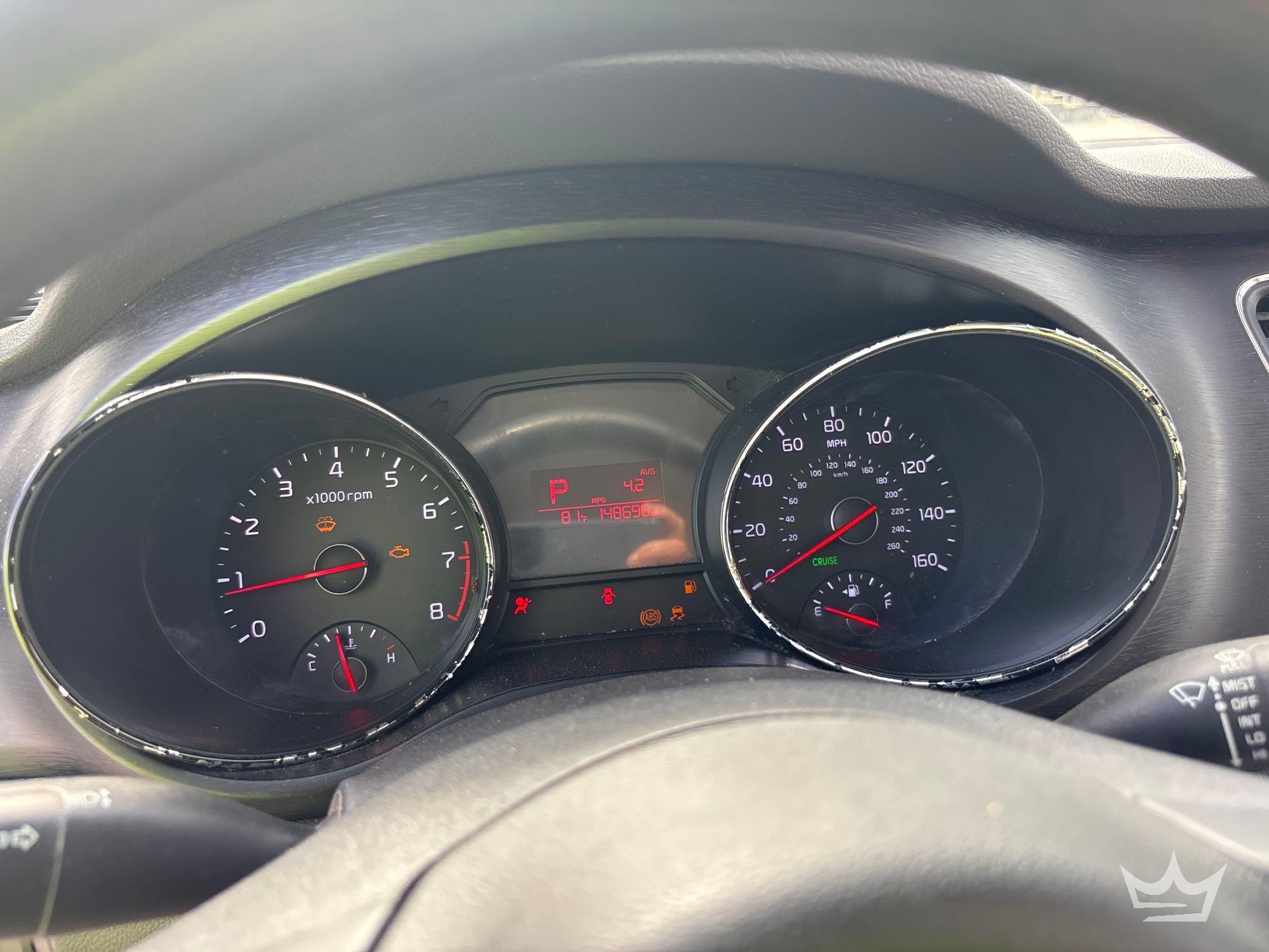 2016 Kia SEDONA
