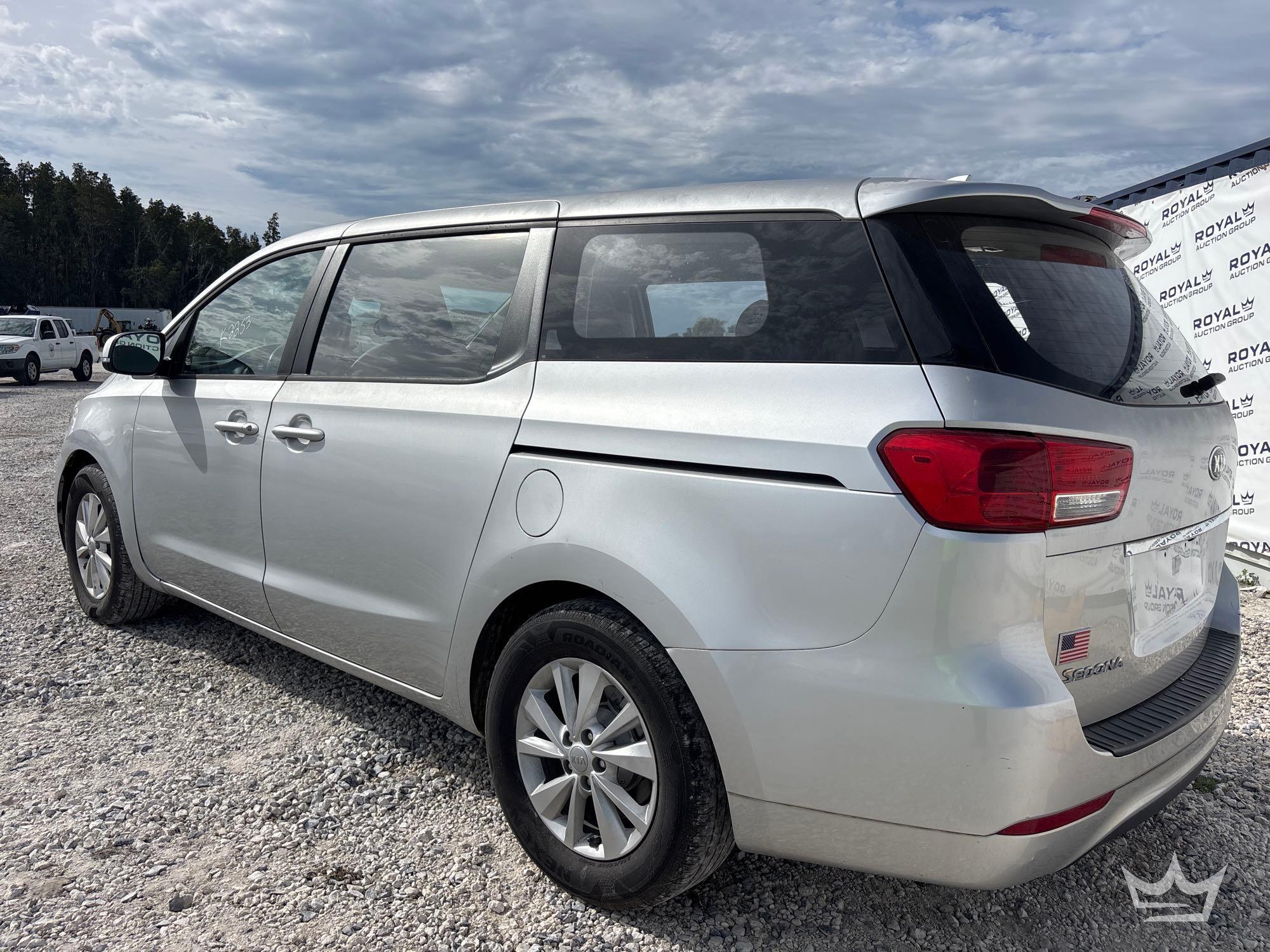 2016 Kia SEDONA