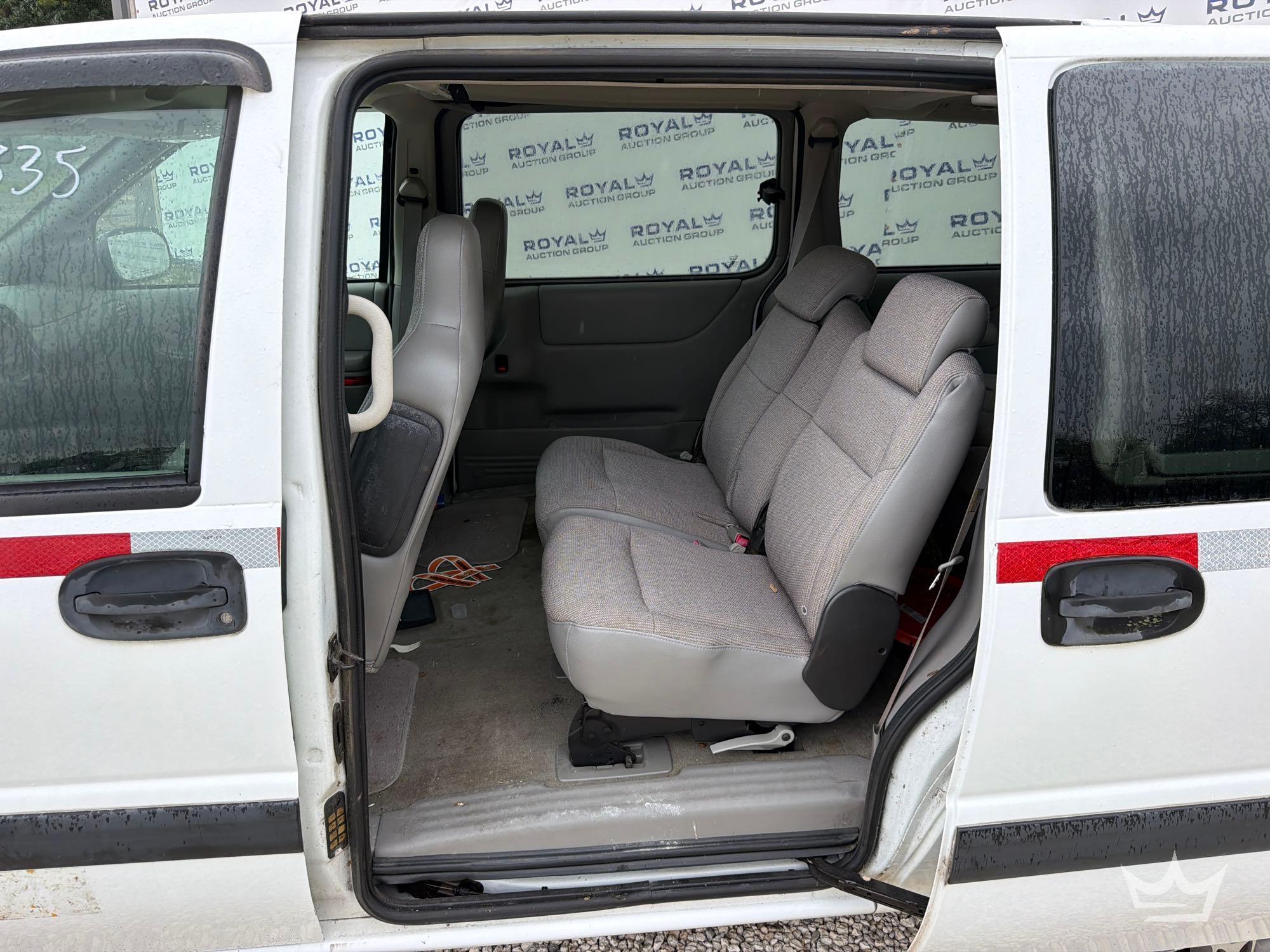 2004 Chevrolet VENTURE