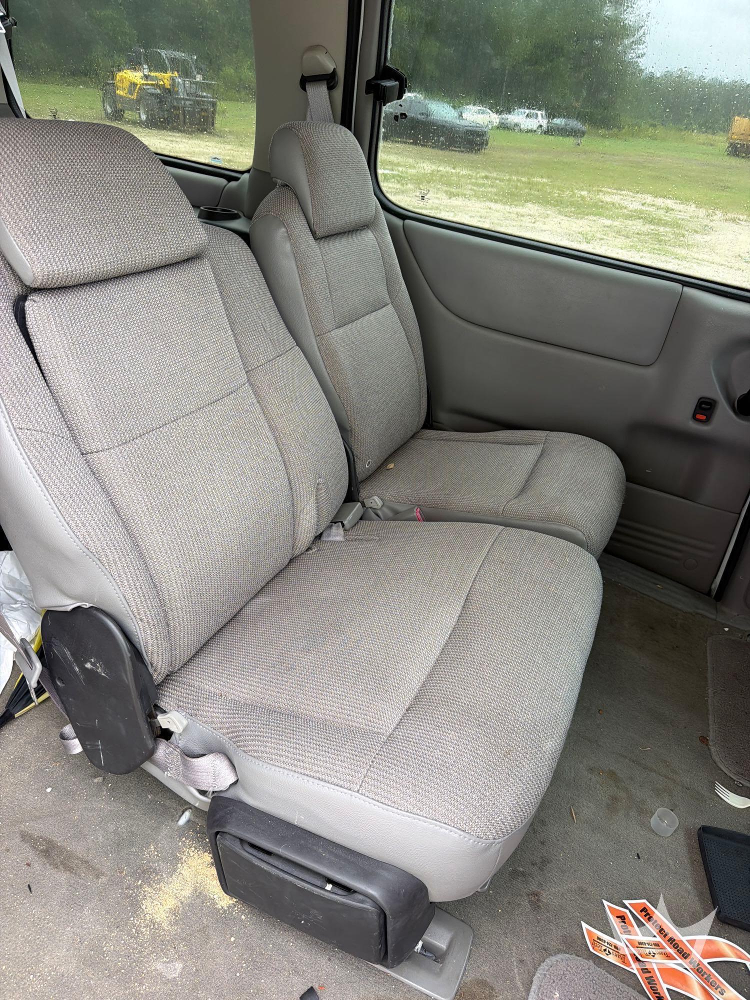 2004 Chevrolet VENTURE