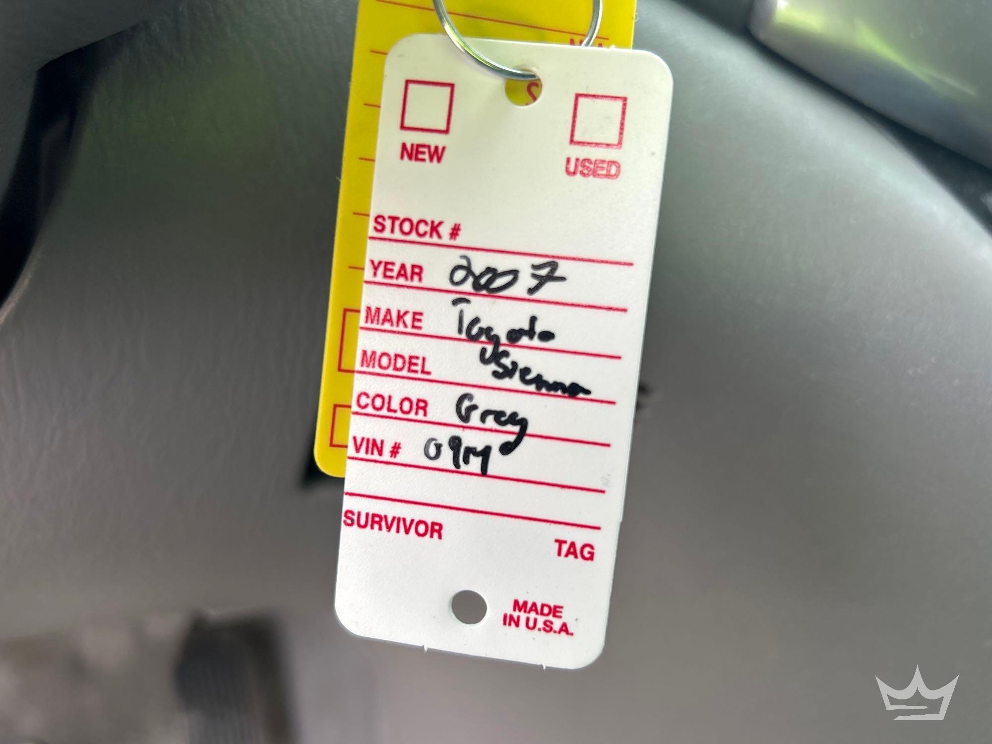 2007 Toyota SIENNA