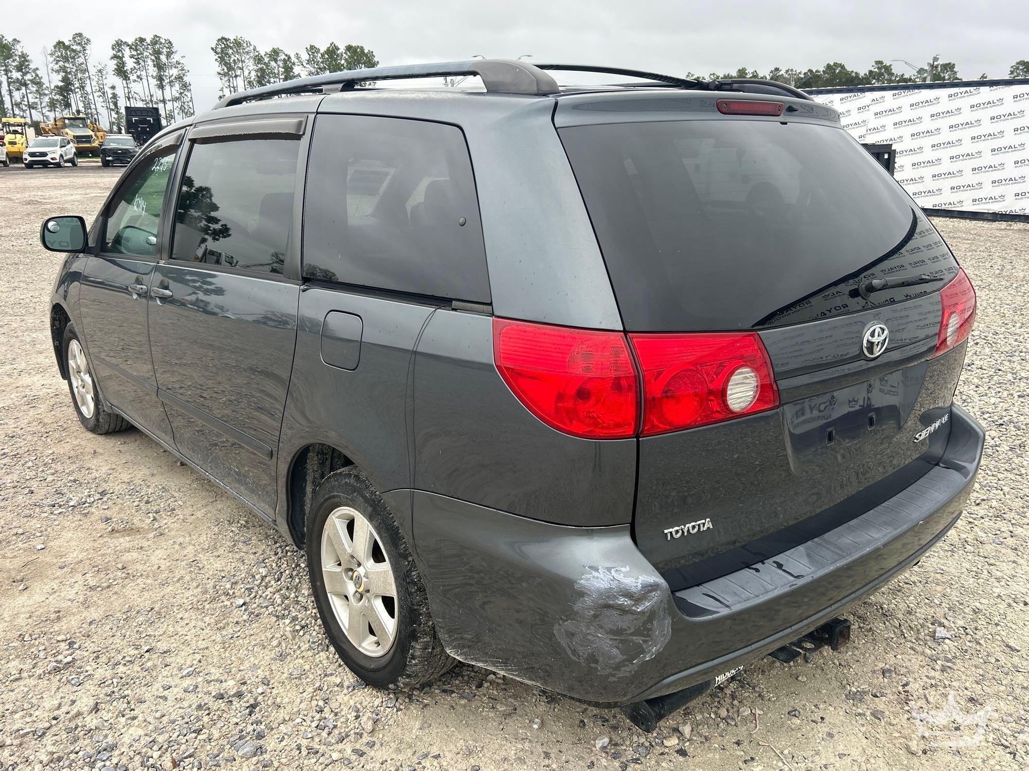 2007 Toyota SIENNA