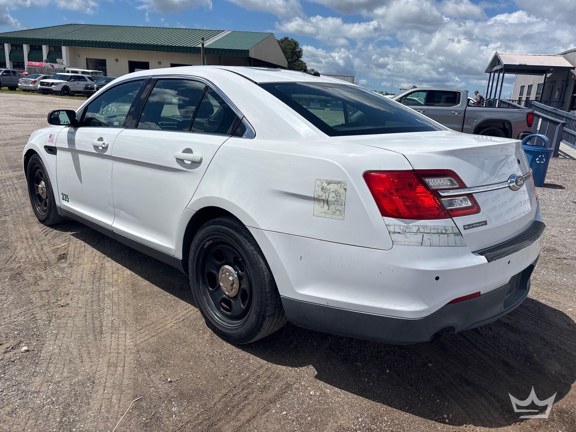 2013 Ford TAURUS