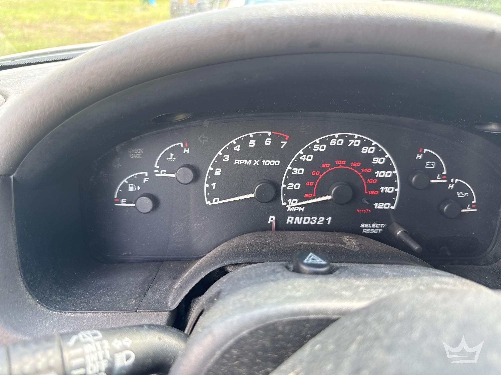 2002 Ford EXPLORER