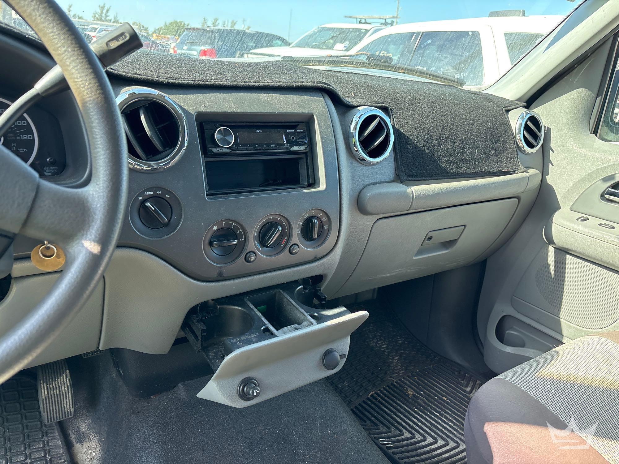 2005 Ford EXPEDITION
