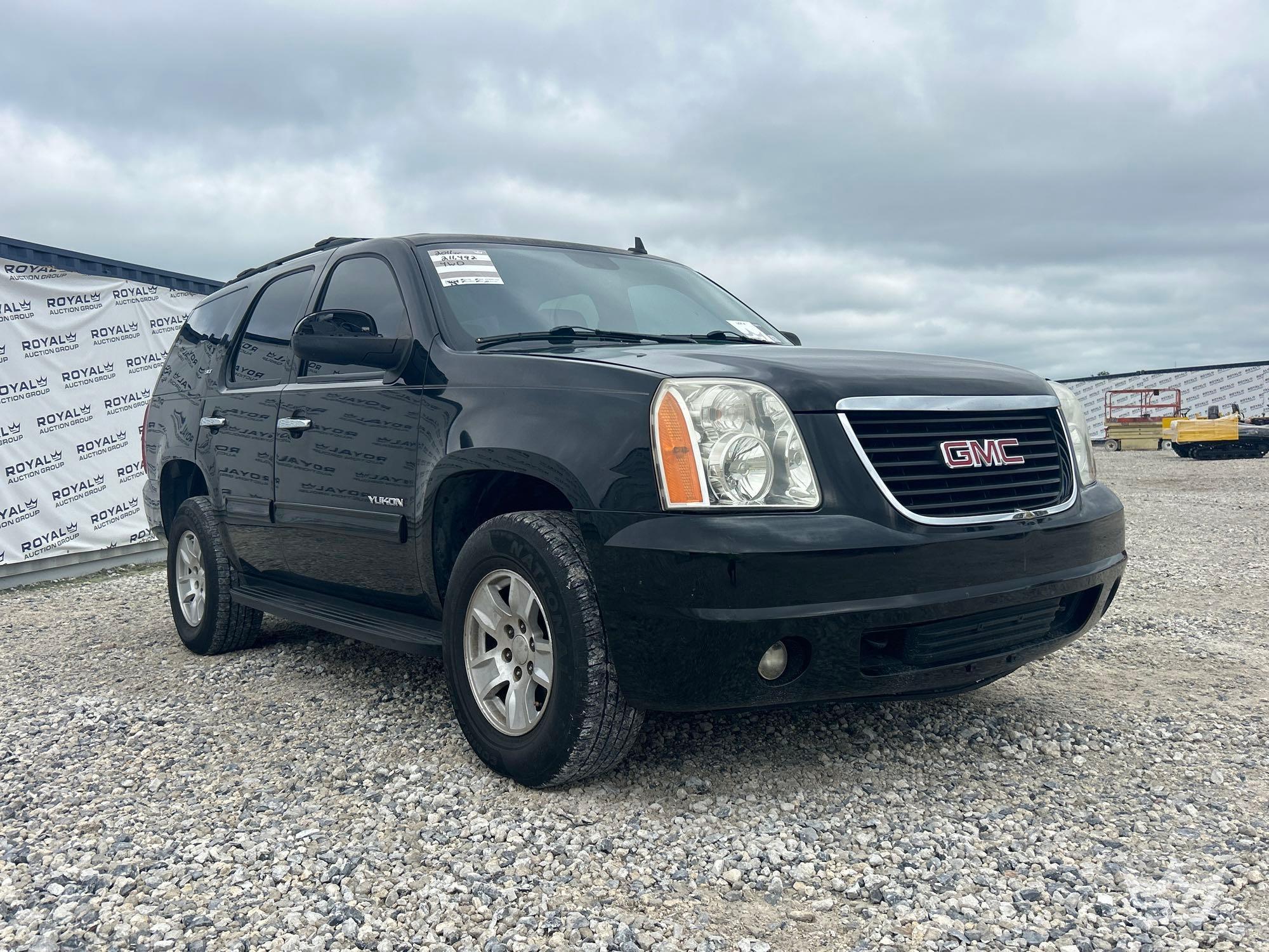 2011 GMC YUKON