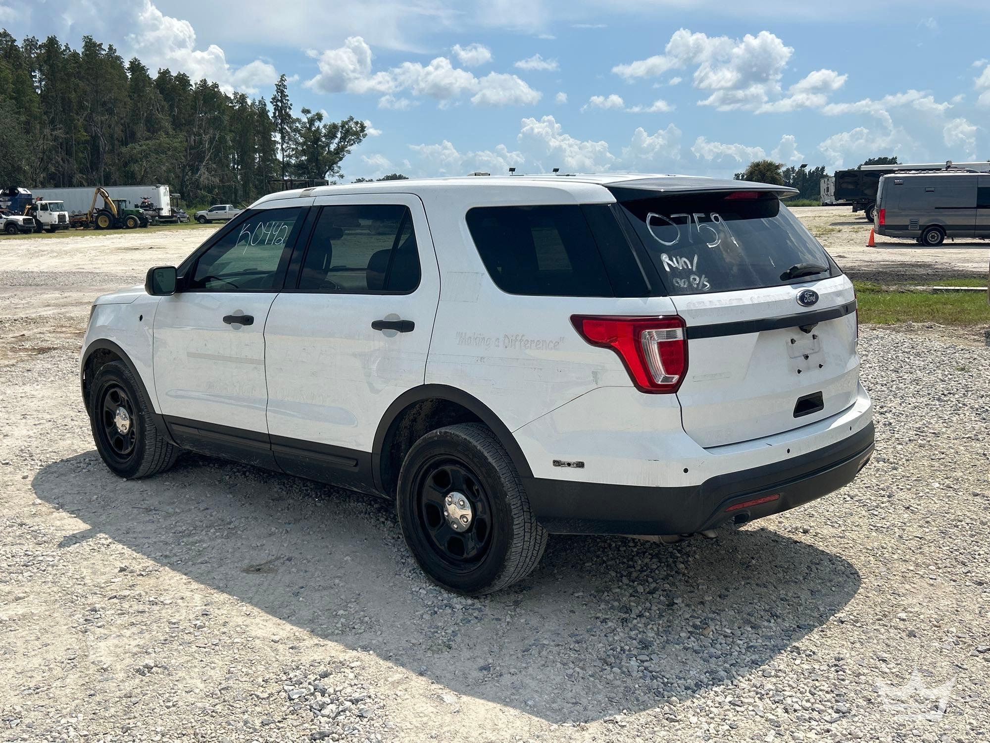 2016 Ford Explorer