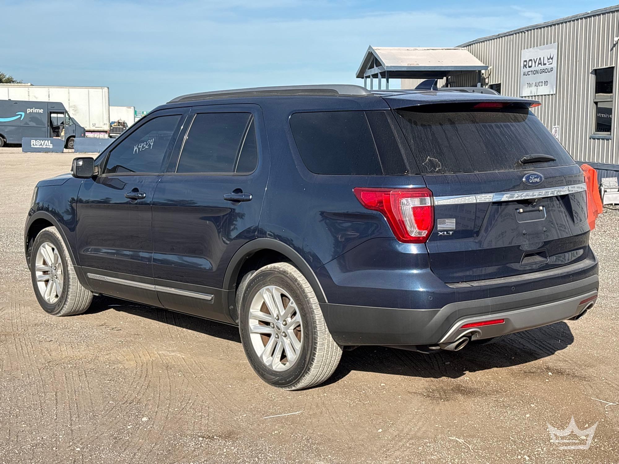 2017 Ford Explorer