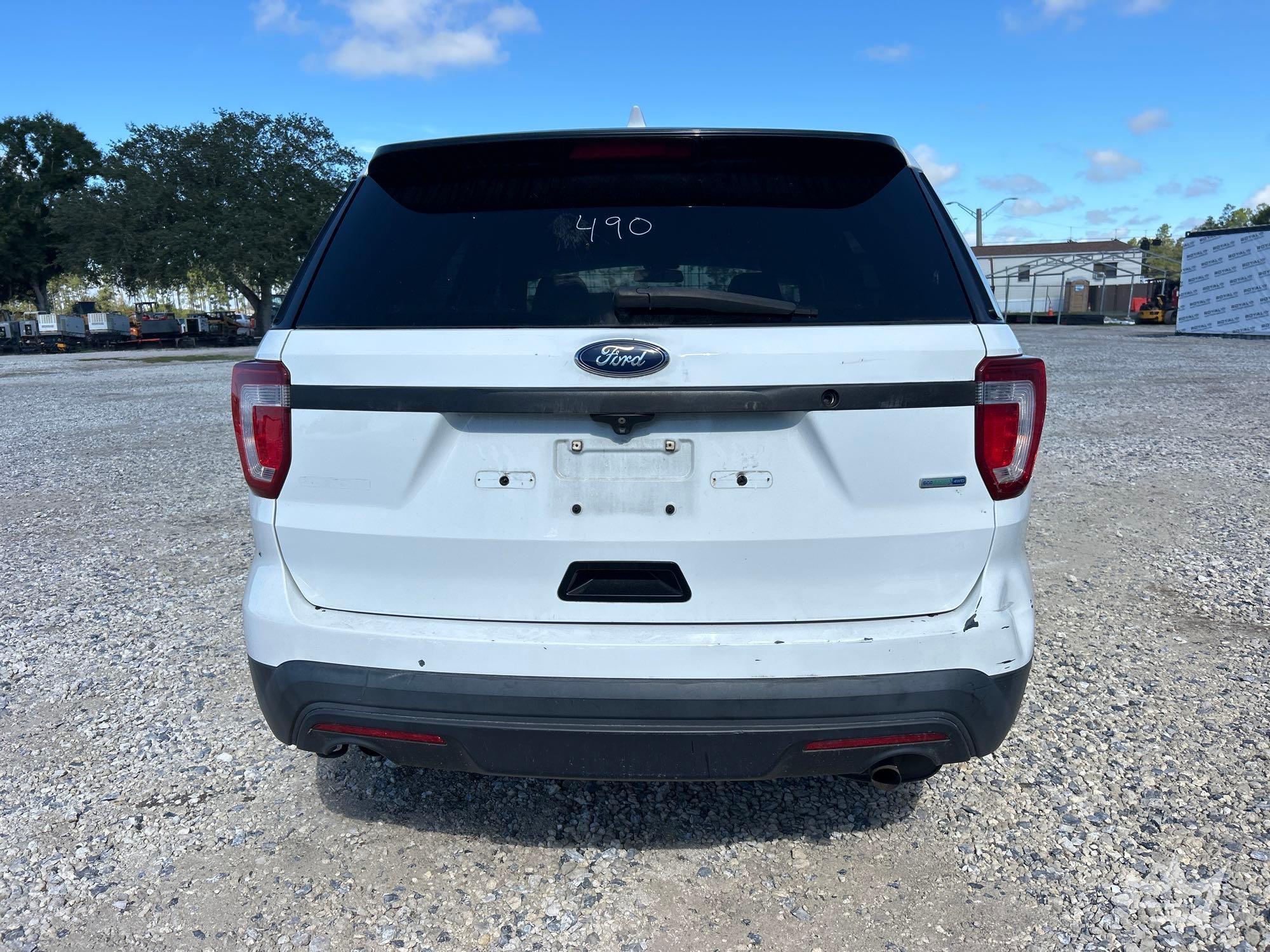 2016 Ford Explorer