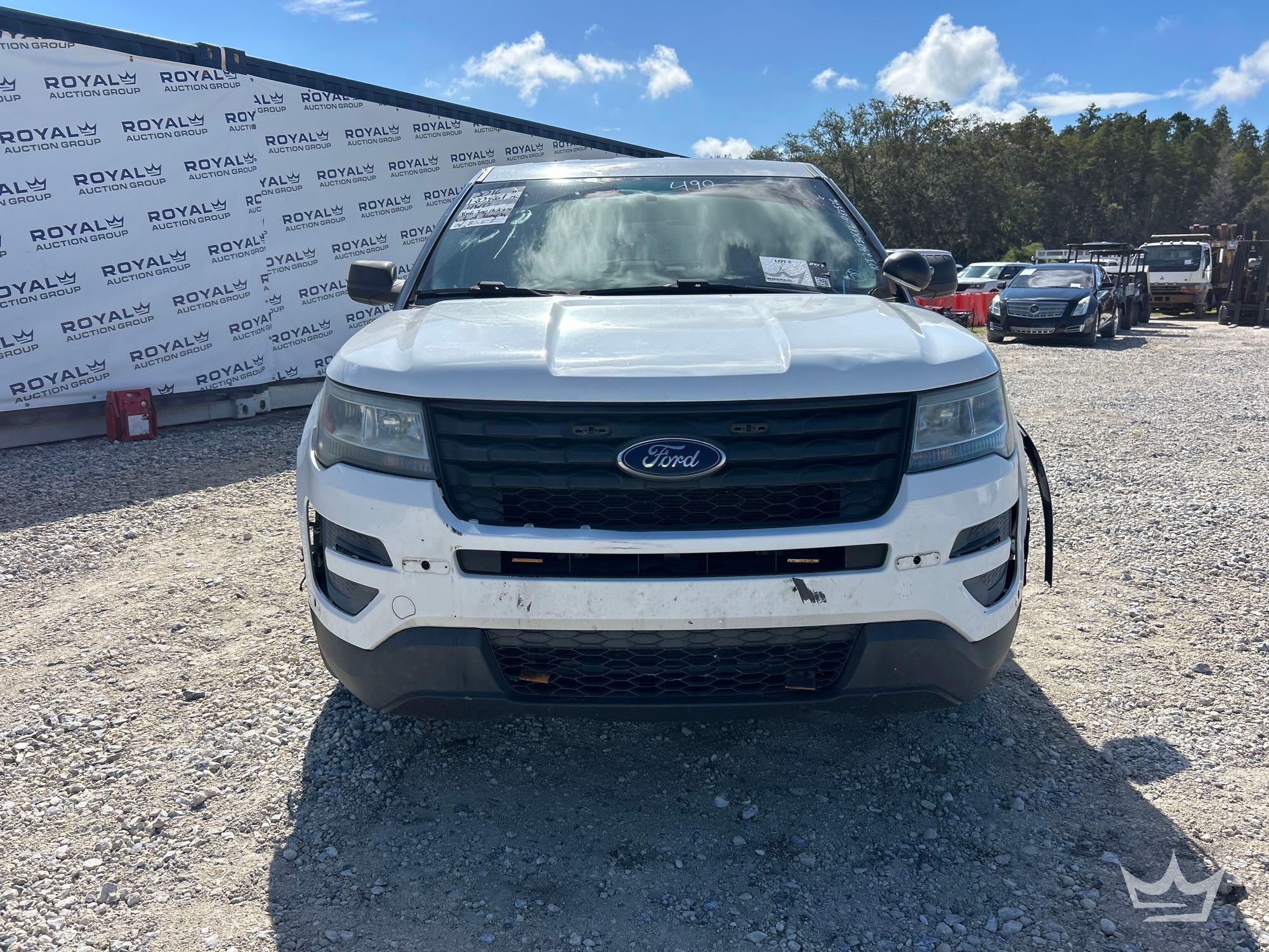 2016 Ford Explorer