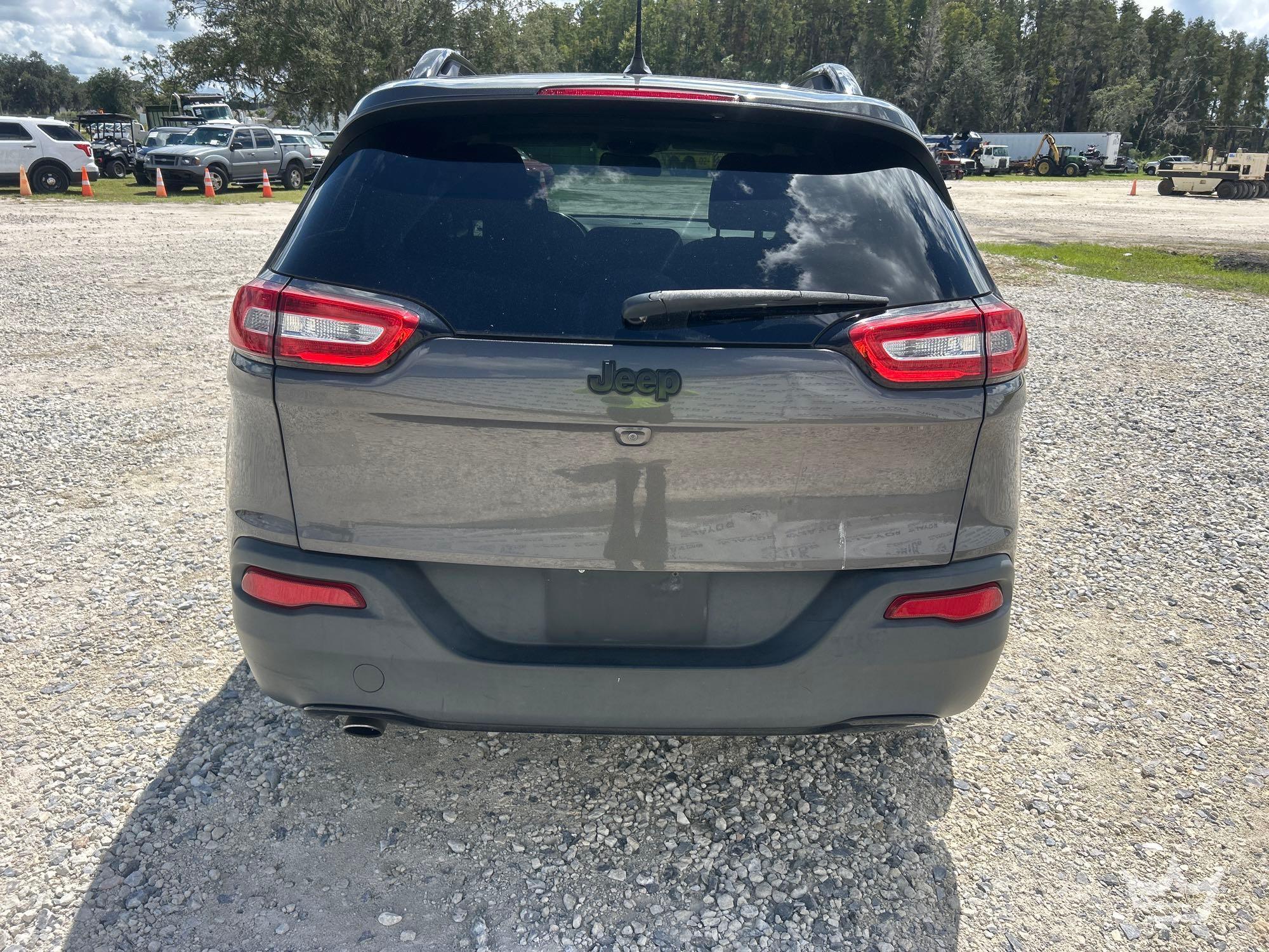 2018 Jeep CHEROKEE