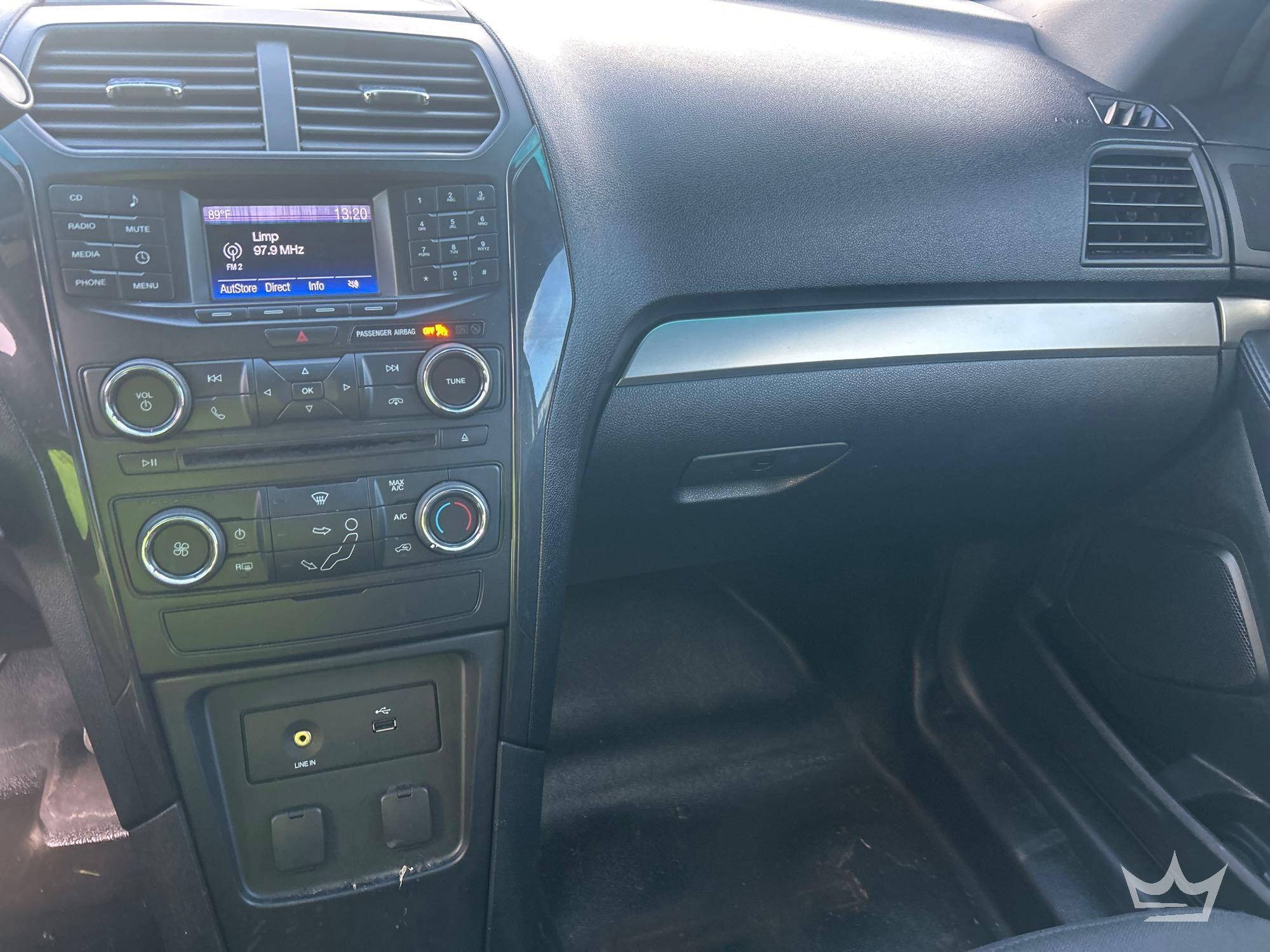 2016 Ford Explorer