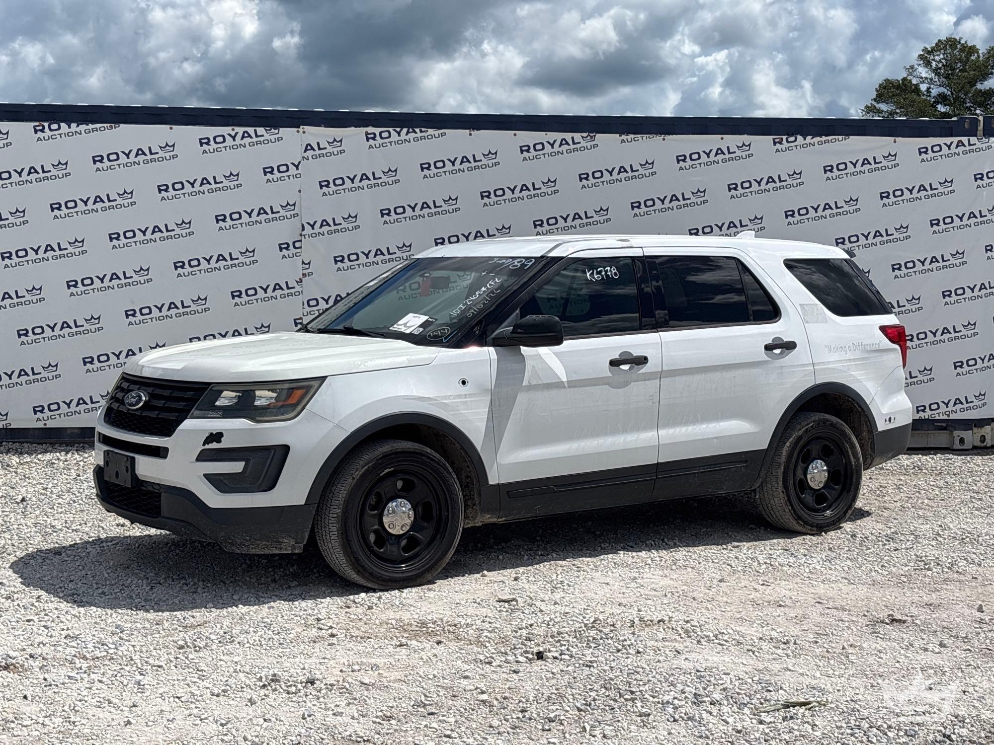 2016 Ford Explorer