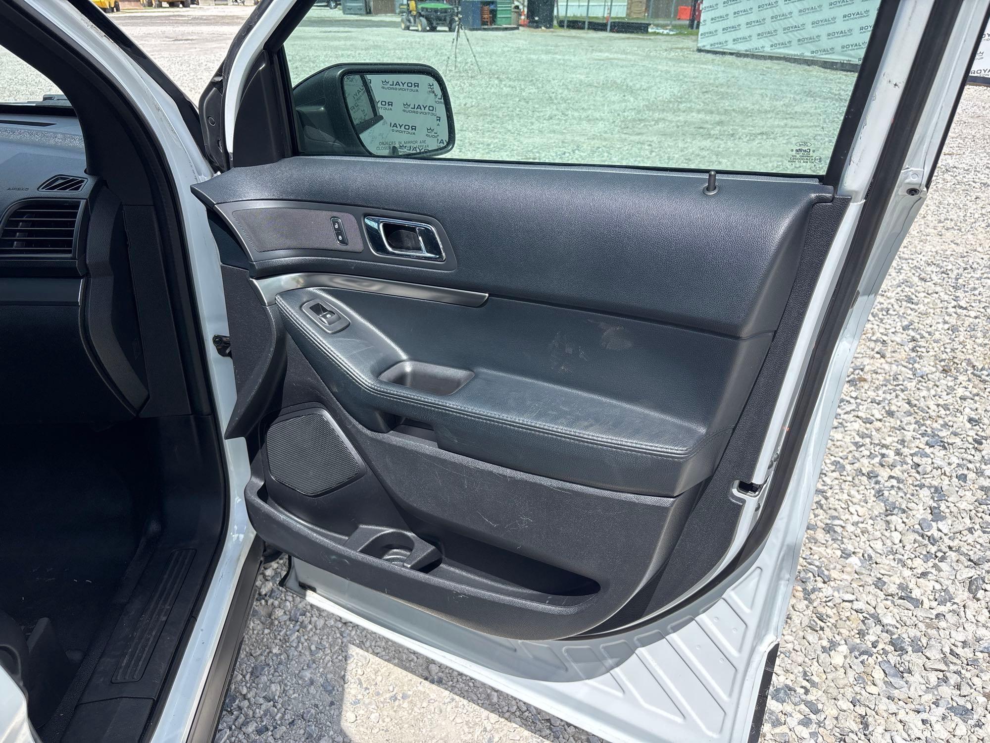 2016 Ford Explorer