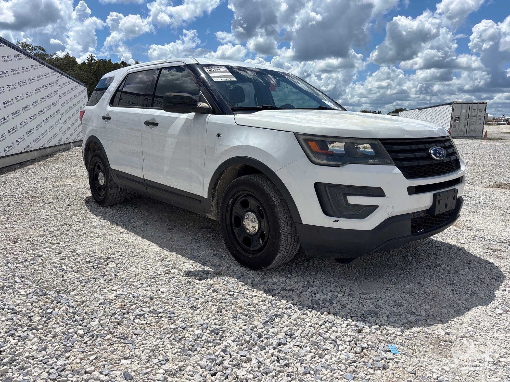 2016 Ford Explorer