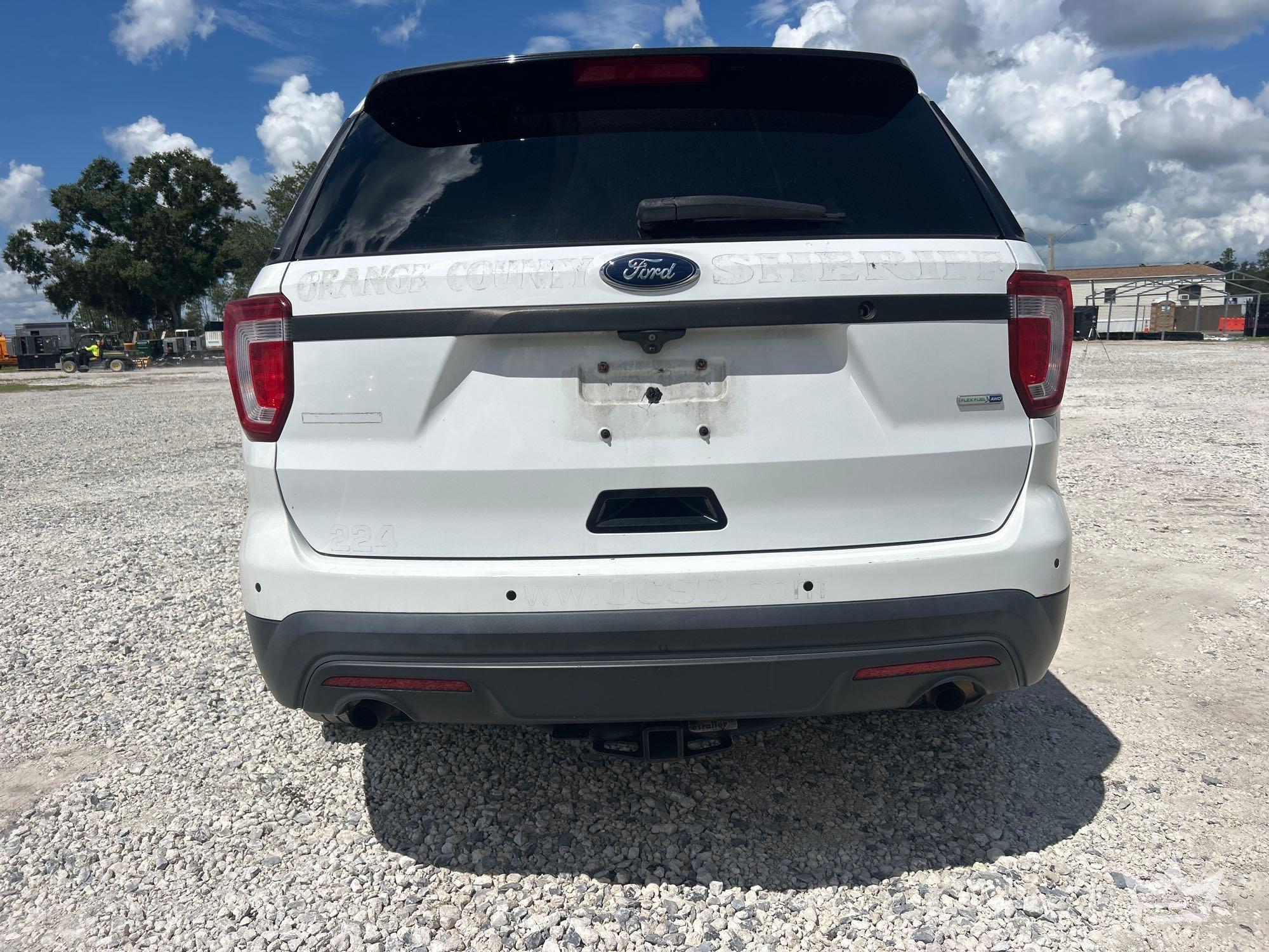 2016 Ford Explorer