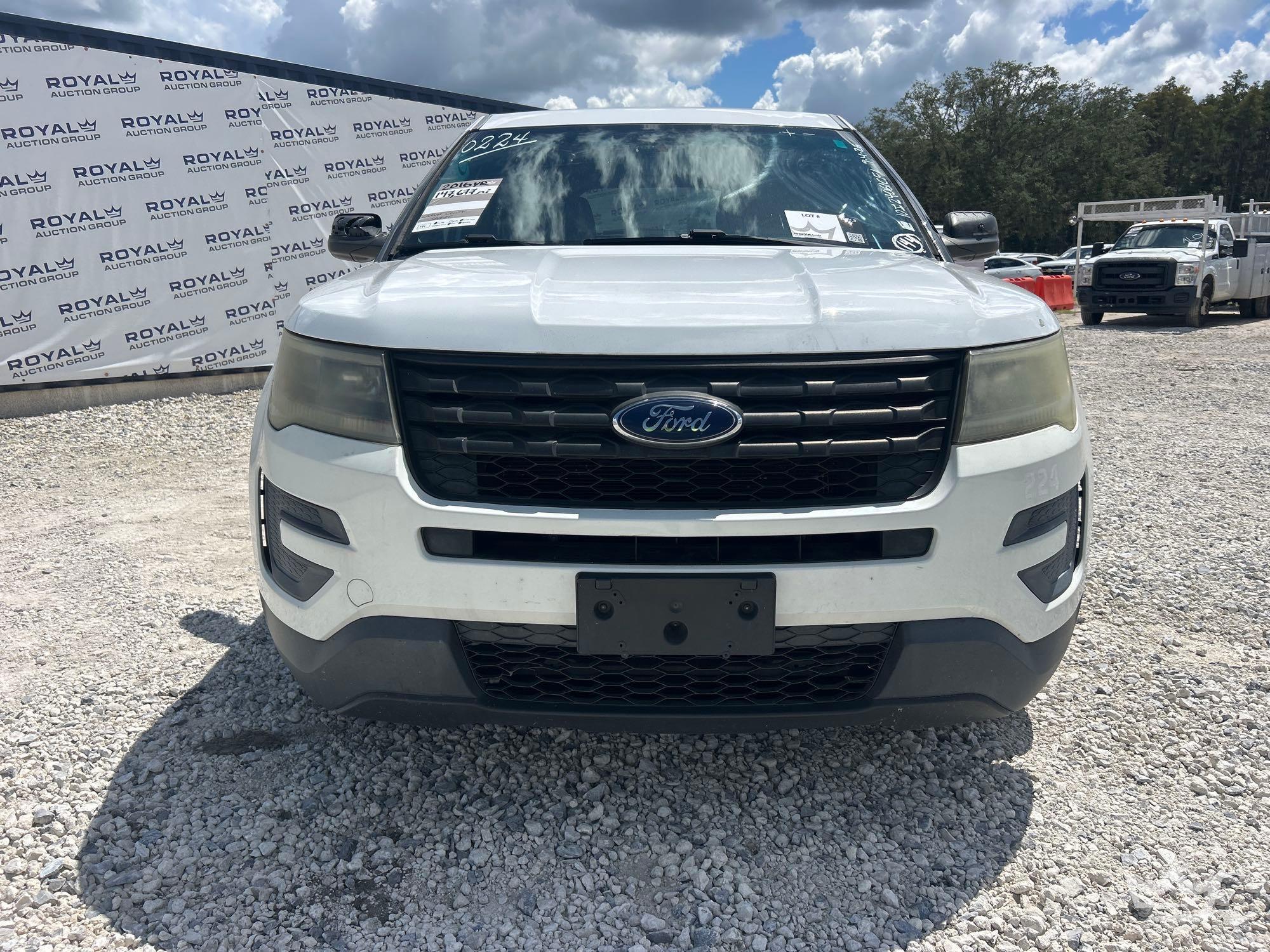 2016 Ford Explorer