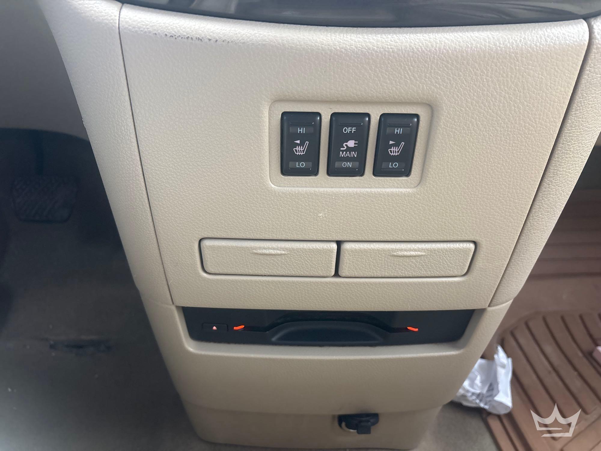 2012 Nissan QUEST