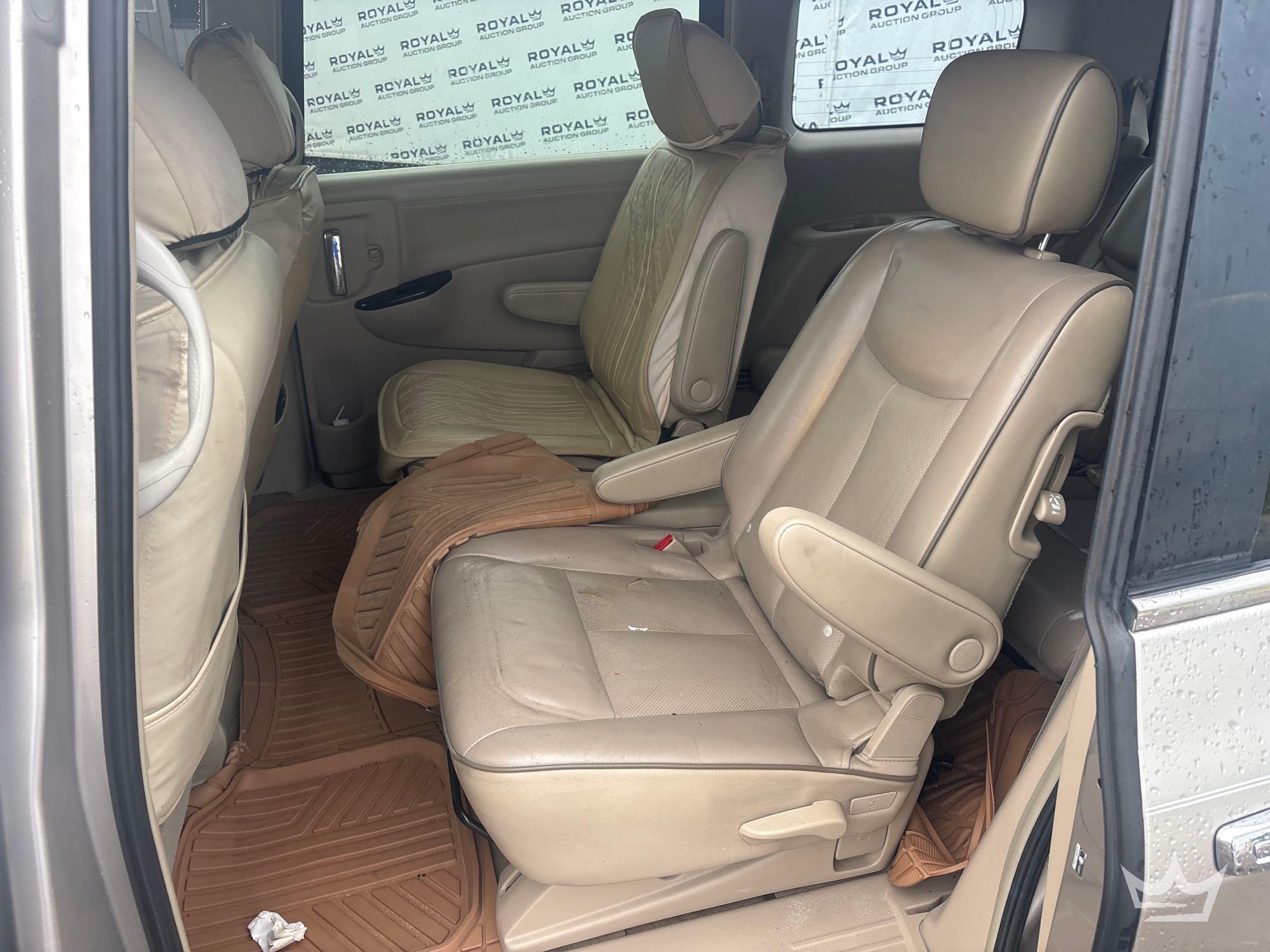 2012 Nissan QUEST