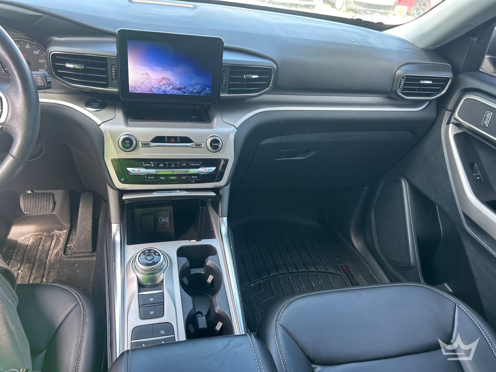 2023 Ford Explorer