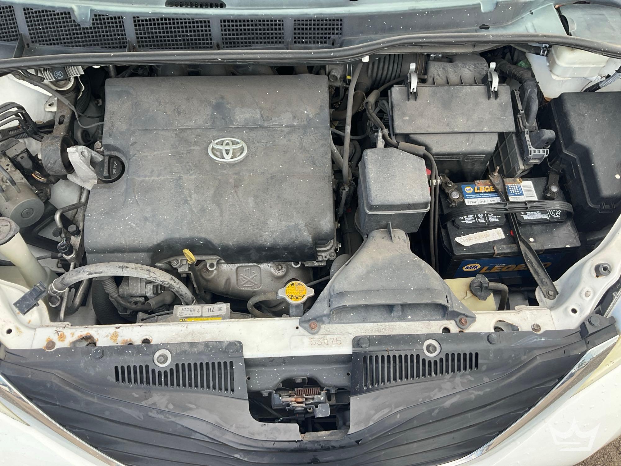 2013 Toyota Sienna