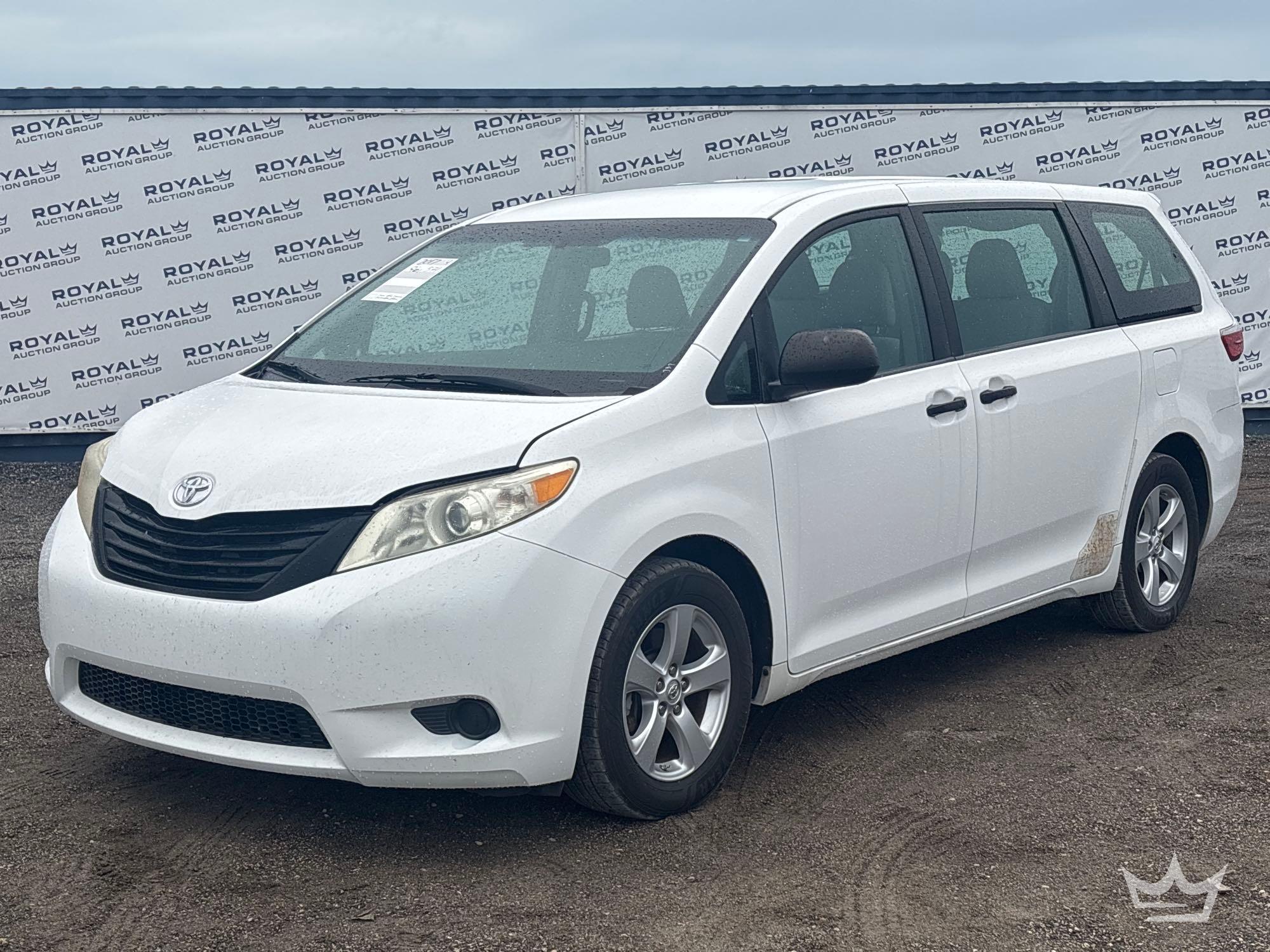 2017 Toyota SIENNA
