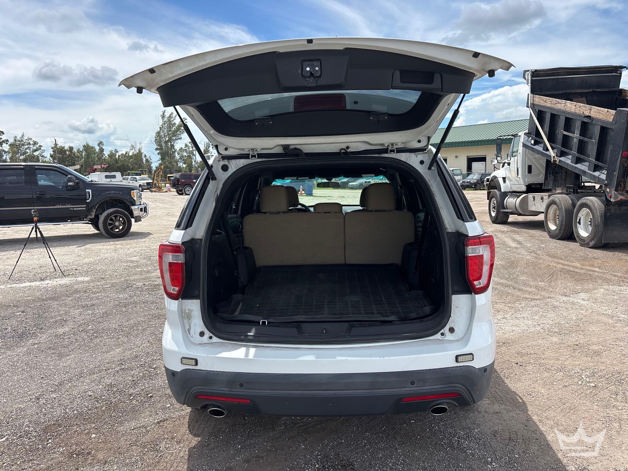 2016 Ford Explorer